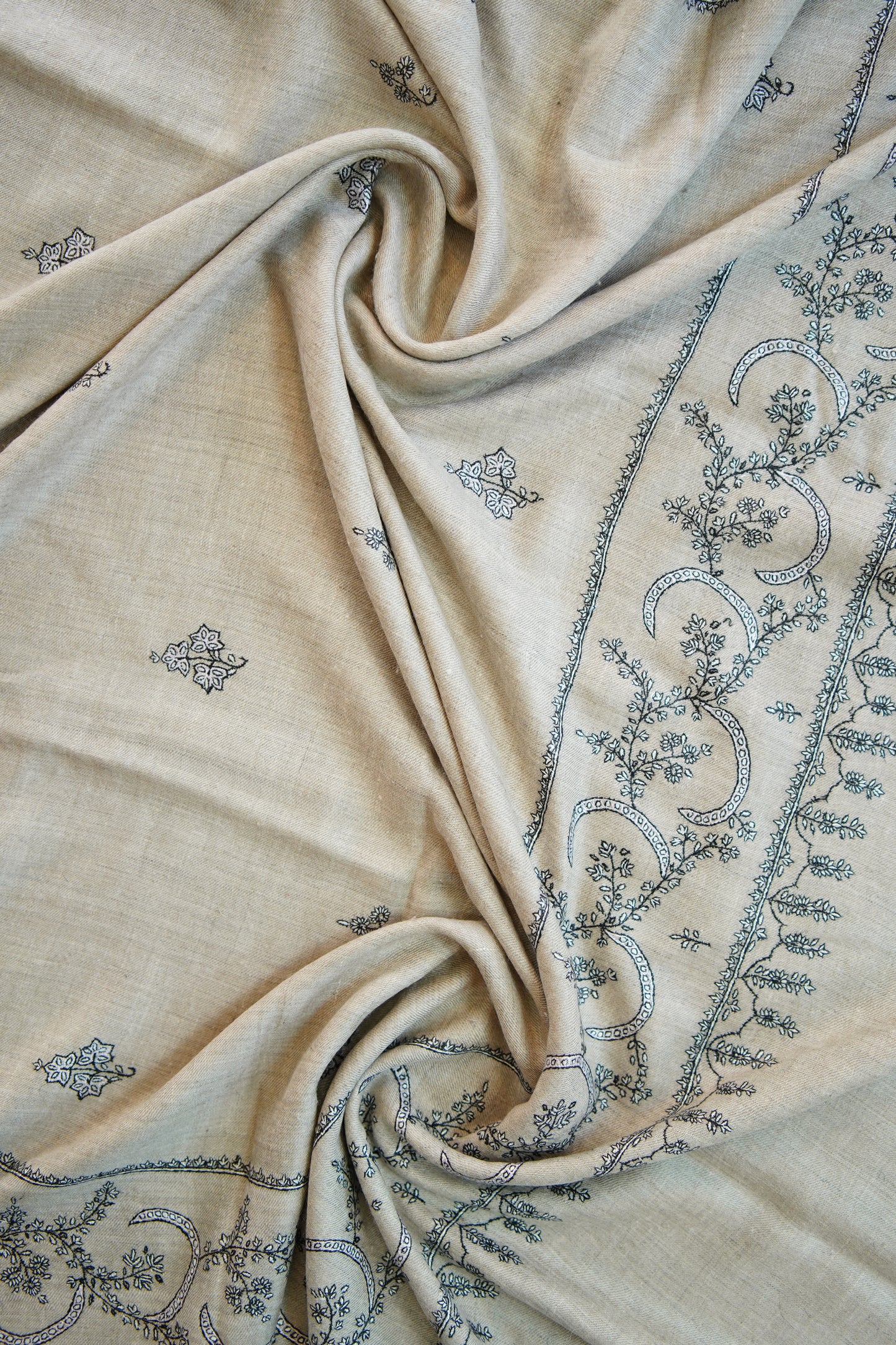 natural GI butis embroidery pashmina shawl 0088