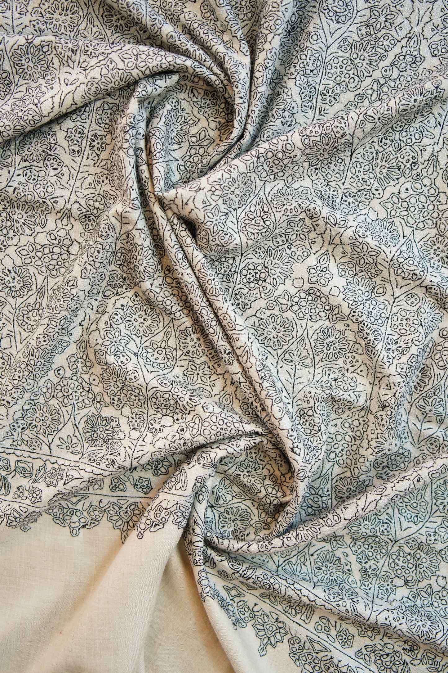 white GI jamma embroidery pashmina shawl 0089