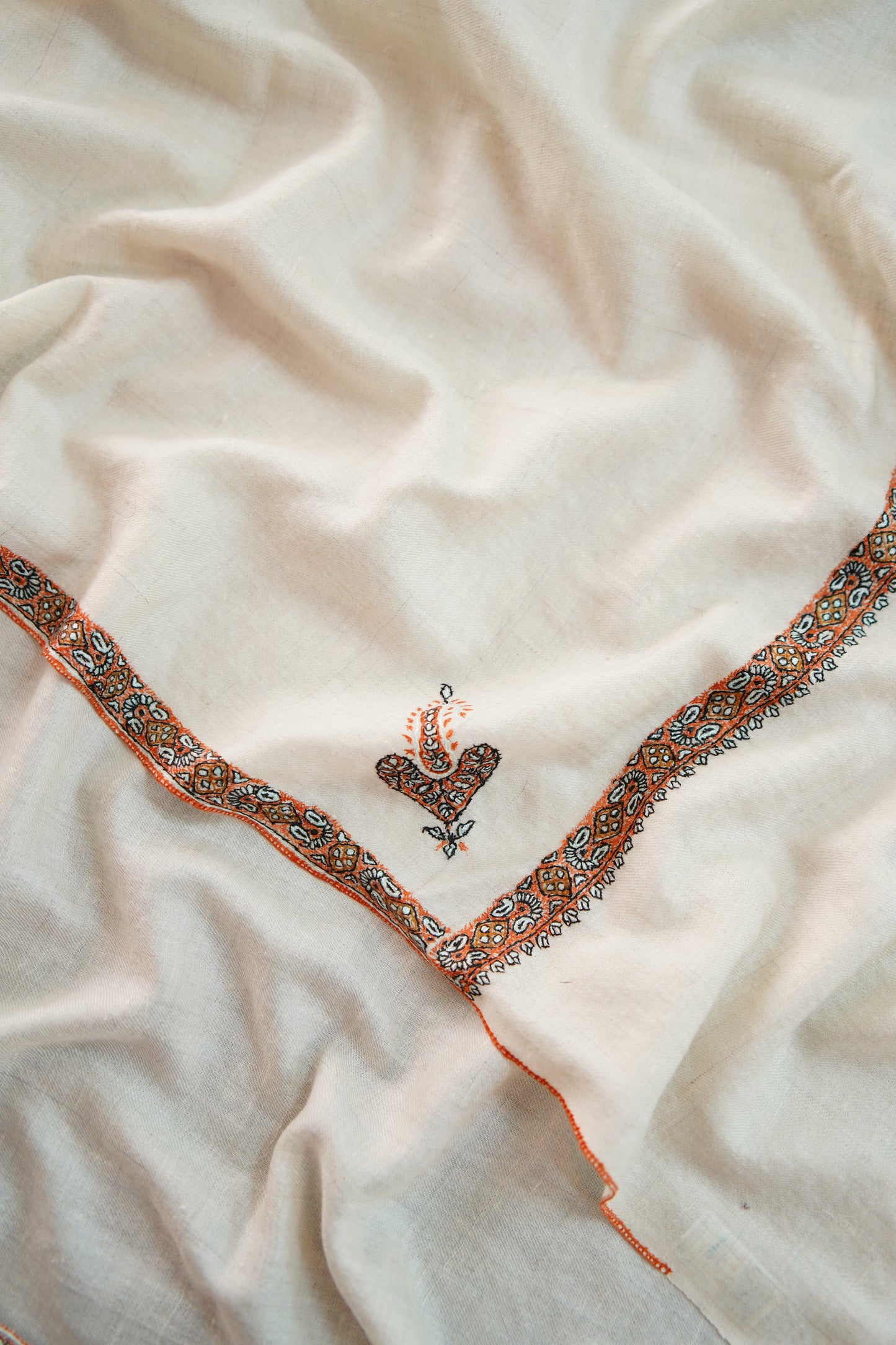 white GI embroidery pashmina shawl 0138