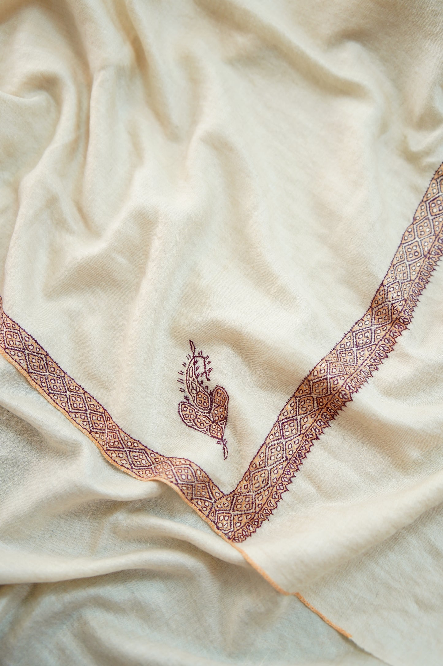 off-white GI embroidery pashmina shawl 0155