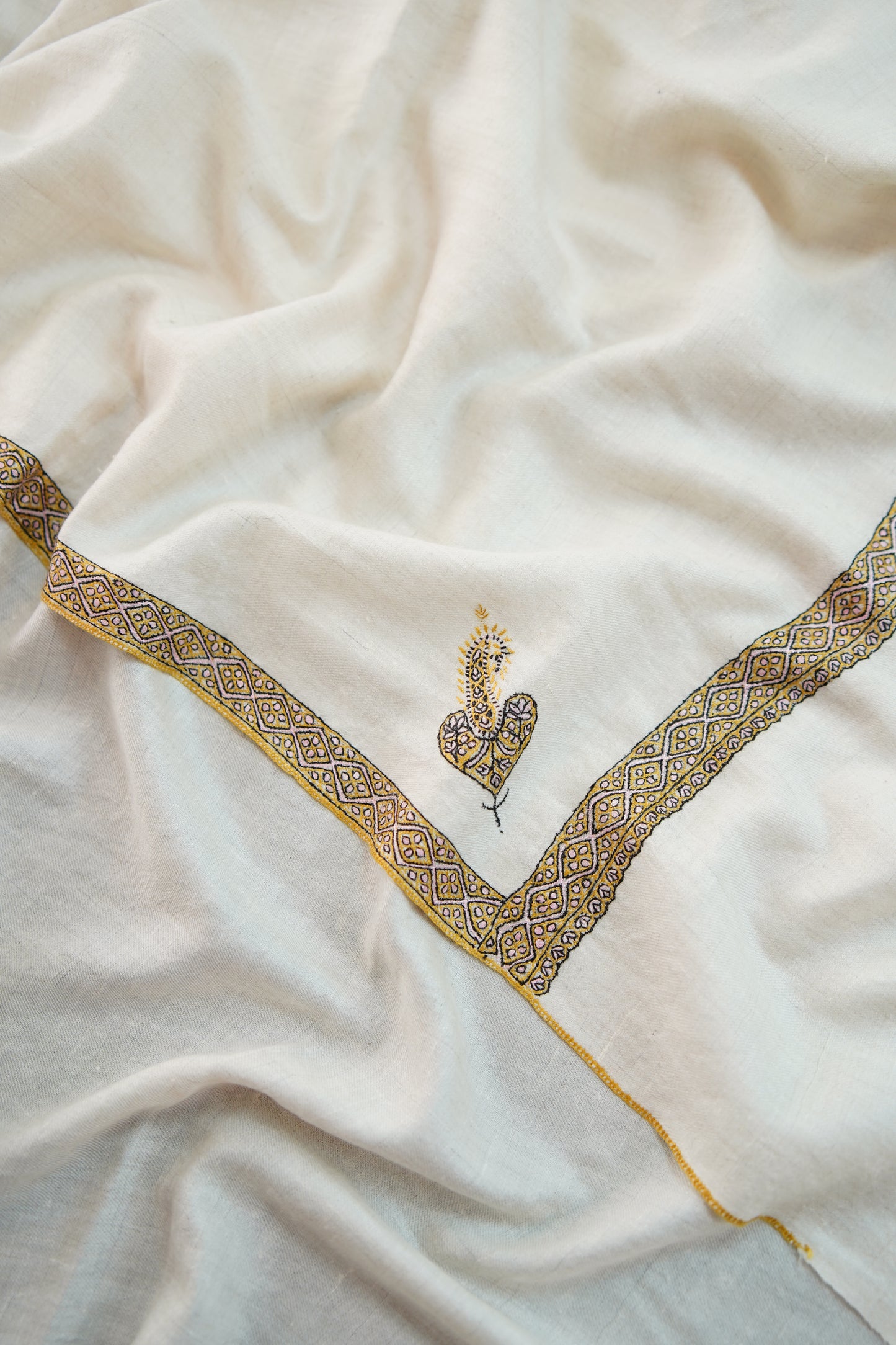 pure white GI embroidery pashmina shawl 0160