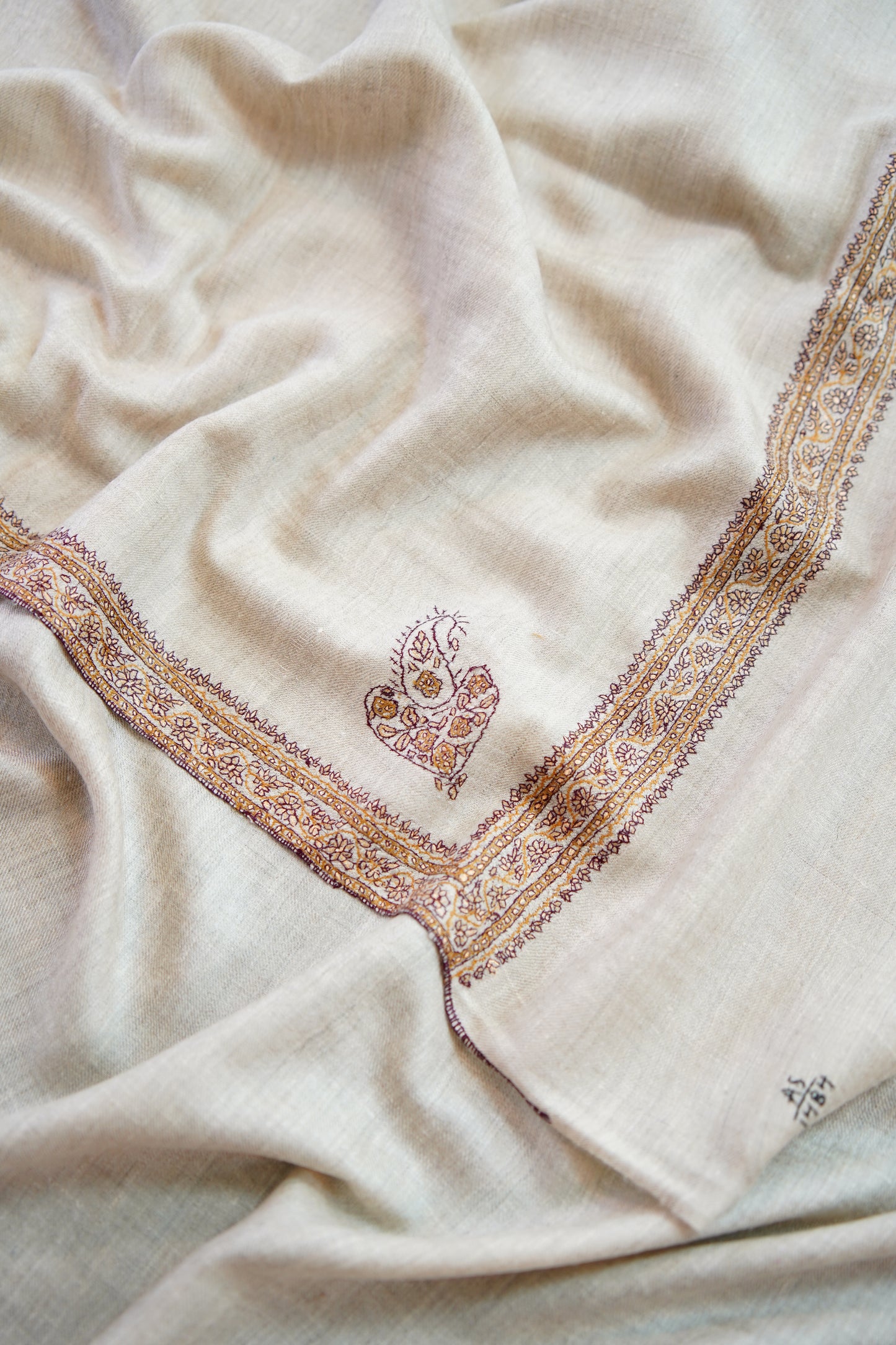 off-white naturalish GI embroidery pashmina shawl 0166