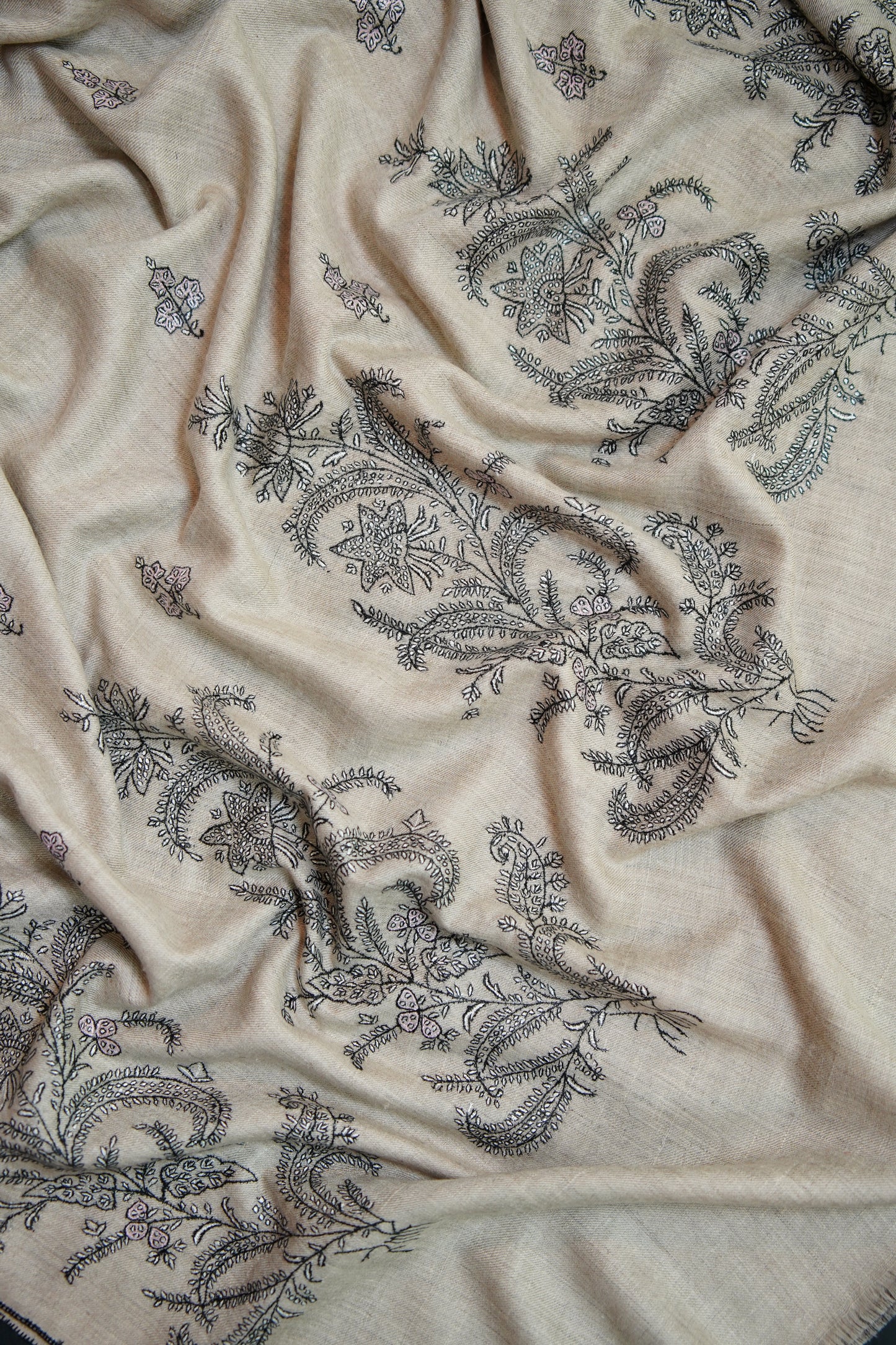 natural GI butis embroidery pashmina shawl 0245