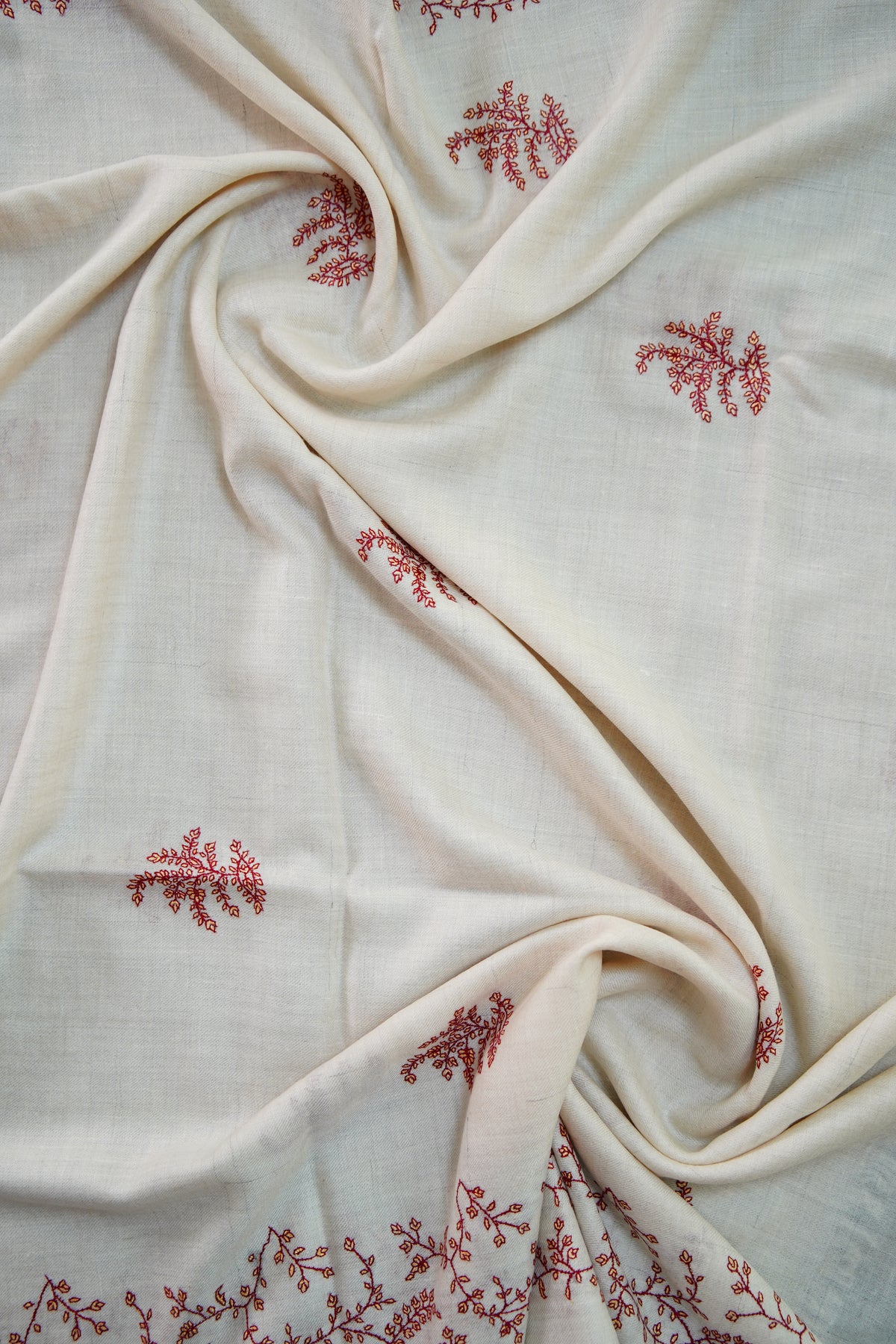 pure white GI butis embroidery pashmina shawl 0311