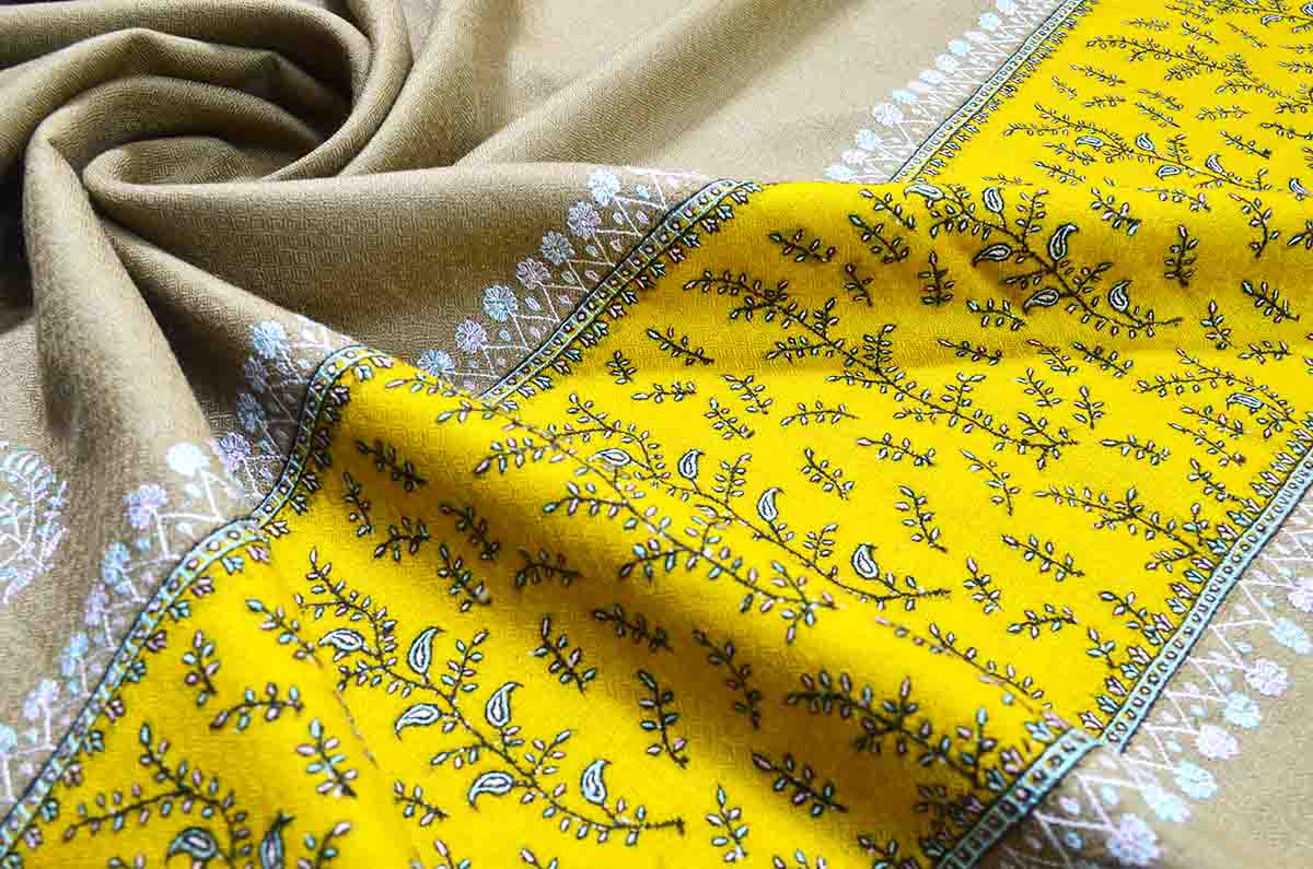 Patchwork embroidery shawl - 4801