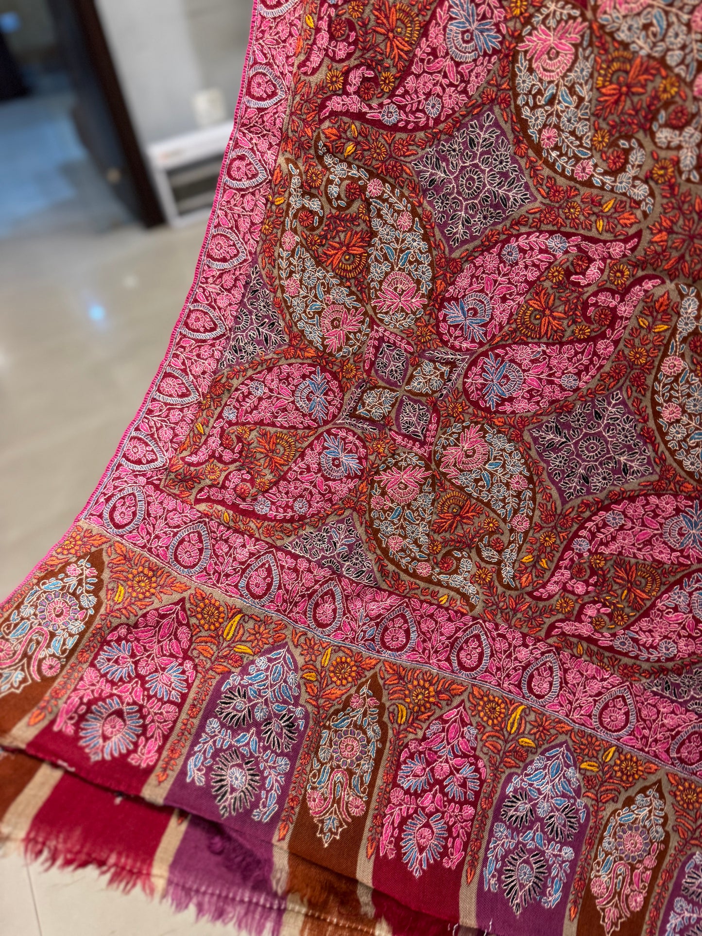 Sui Jama with Multicolour pashmina base