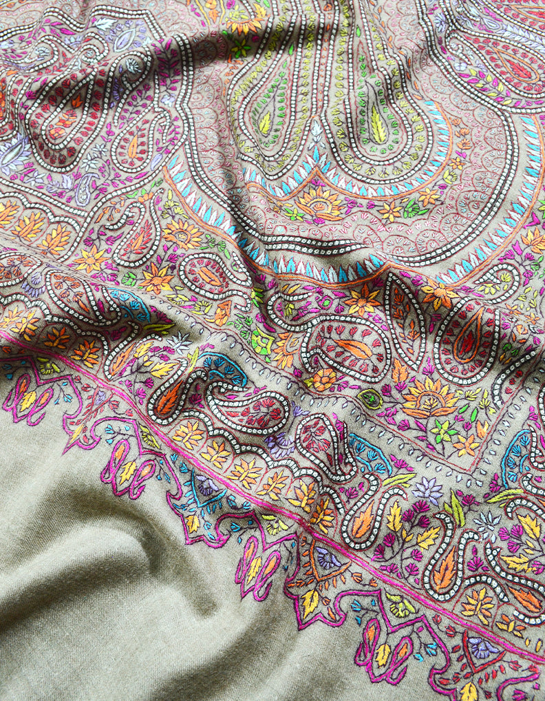Natural jamma embroidery pashmina shawl 8308