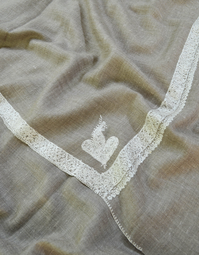 natural embroidery Pashmina stole 8671