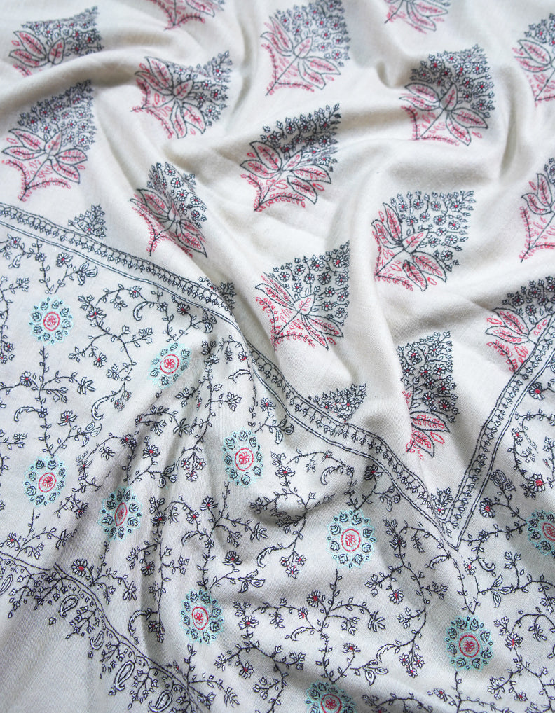 snow white embroidery pashmina Gi shawl 8766
