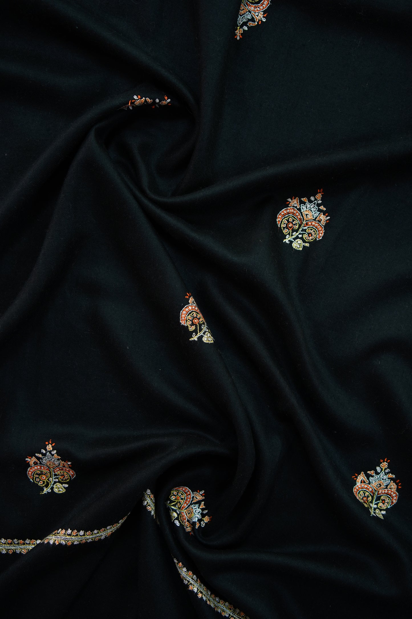 jet black butis GI embroidery pashmina shawl 9358