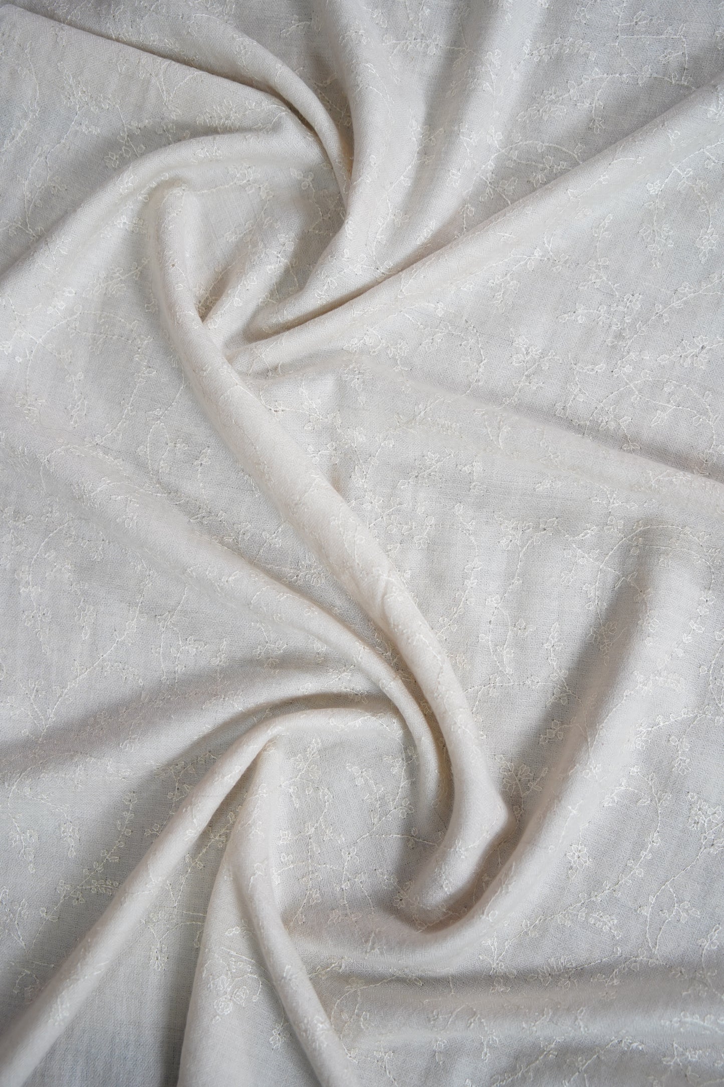 white on white GI jaali embroidery pashmina stole 9554