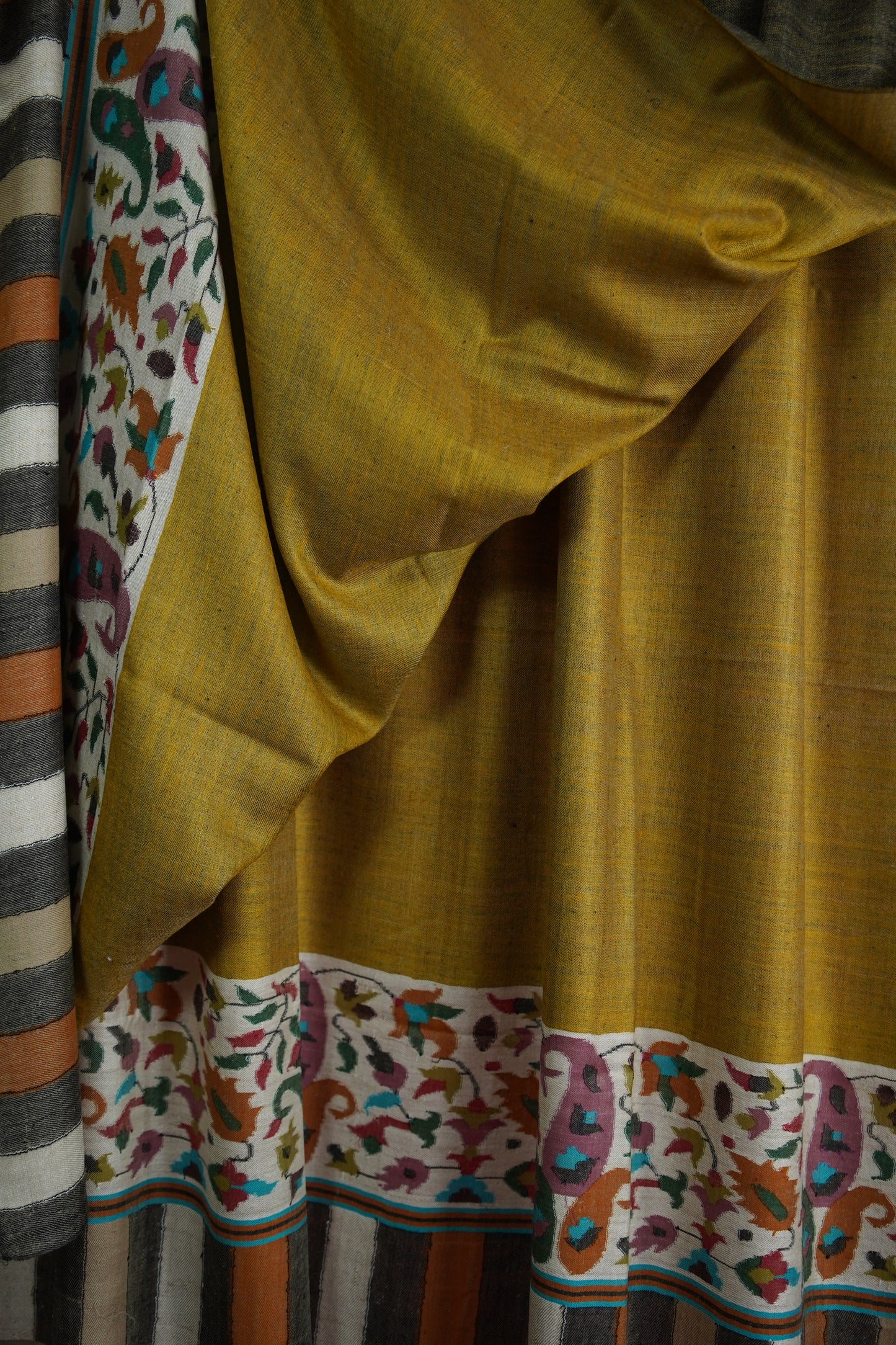 charcoal grey and mustard reversible XL GI kani palla shawl 9566