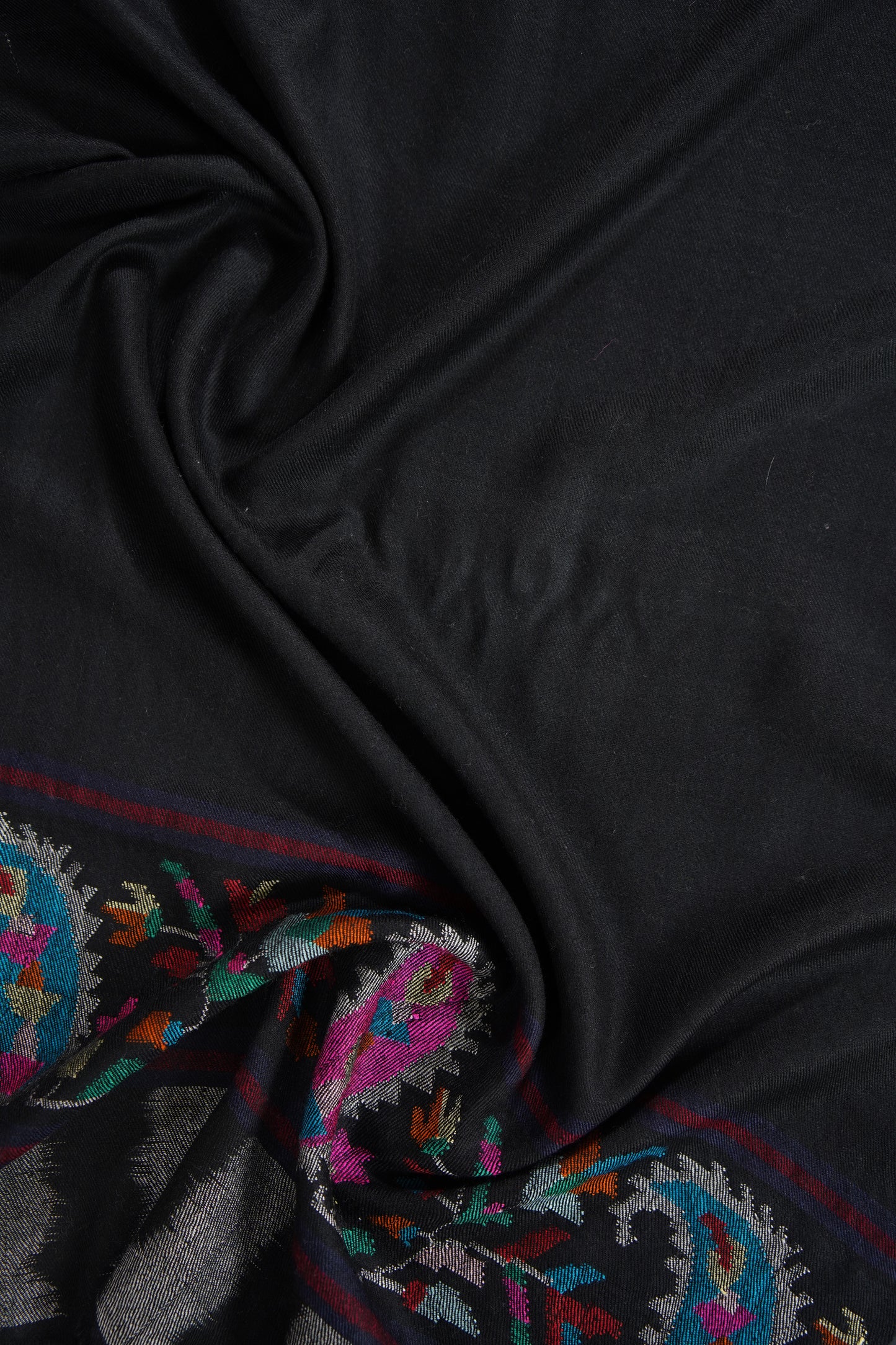 black kani palla stole 9583