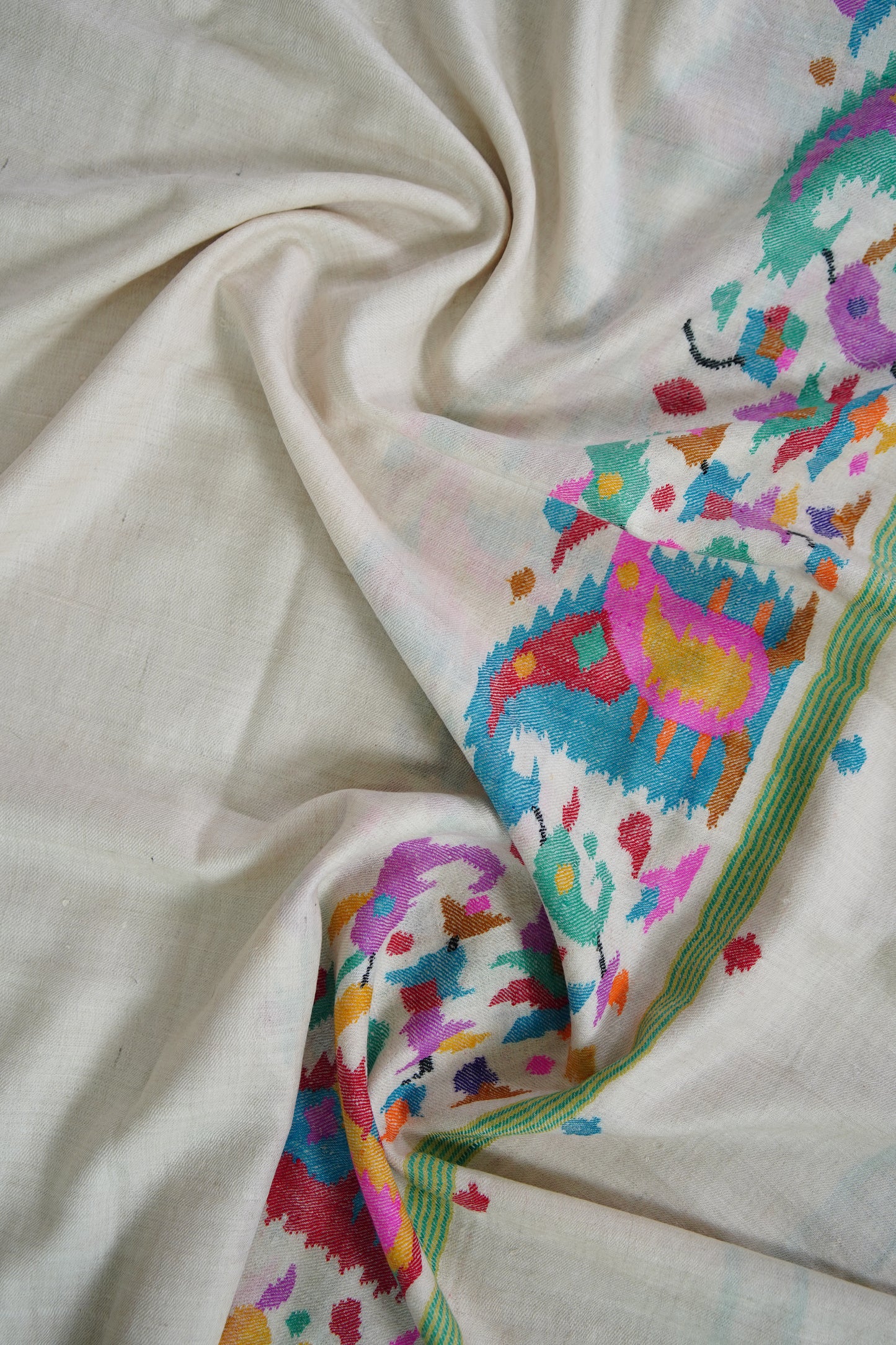 pure white kani palla shawl 9601