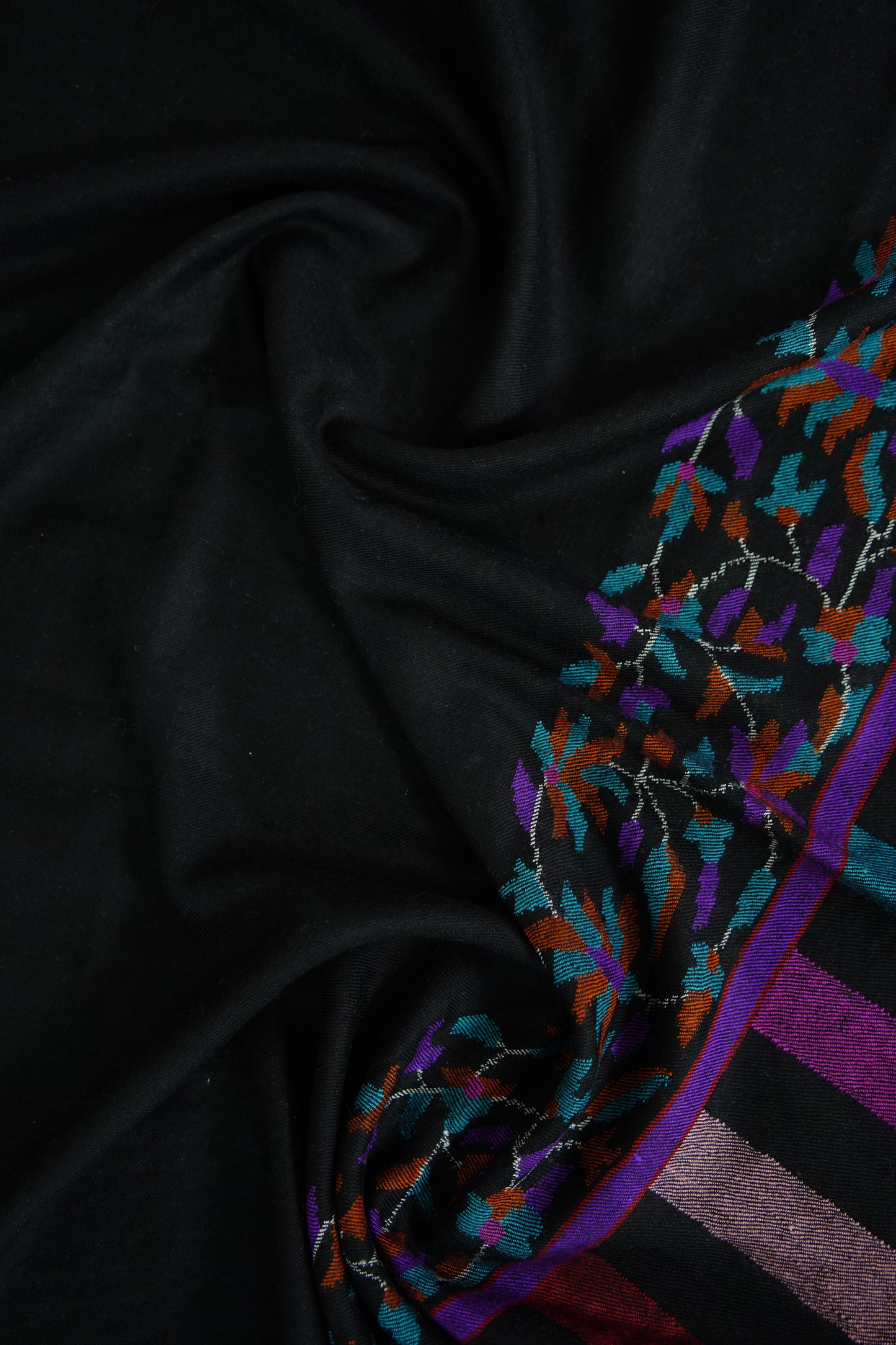 jet black kani palla shawl 9607