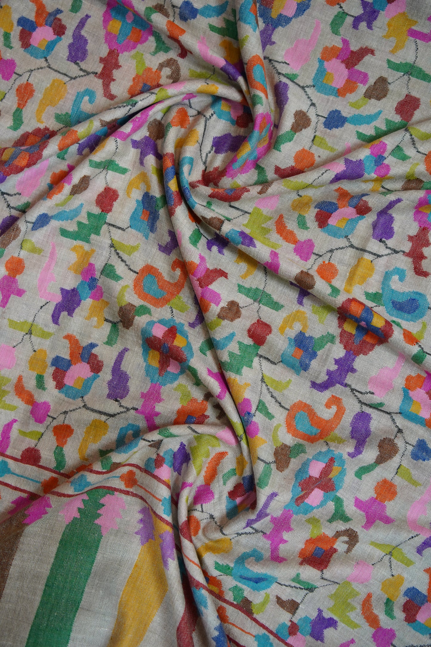 off white kani jamma shawl 9617