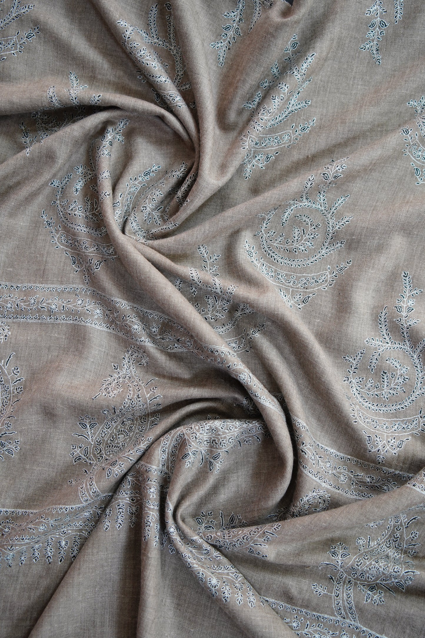 natural GI embroidery pashmina shawl 9717
