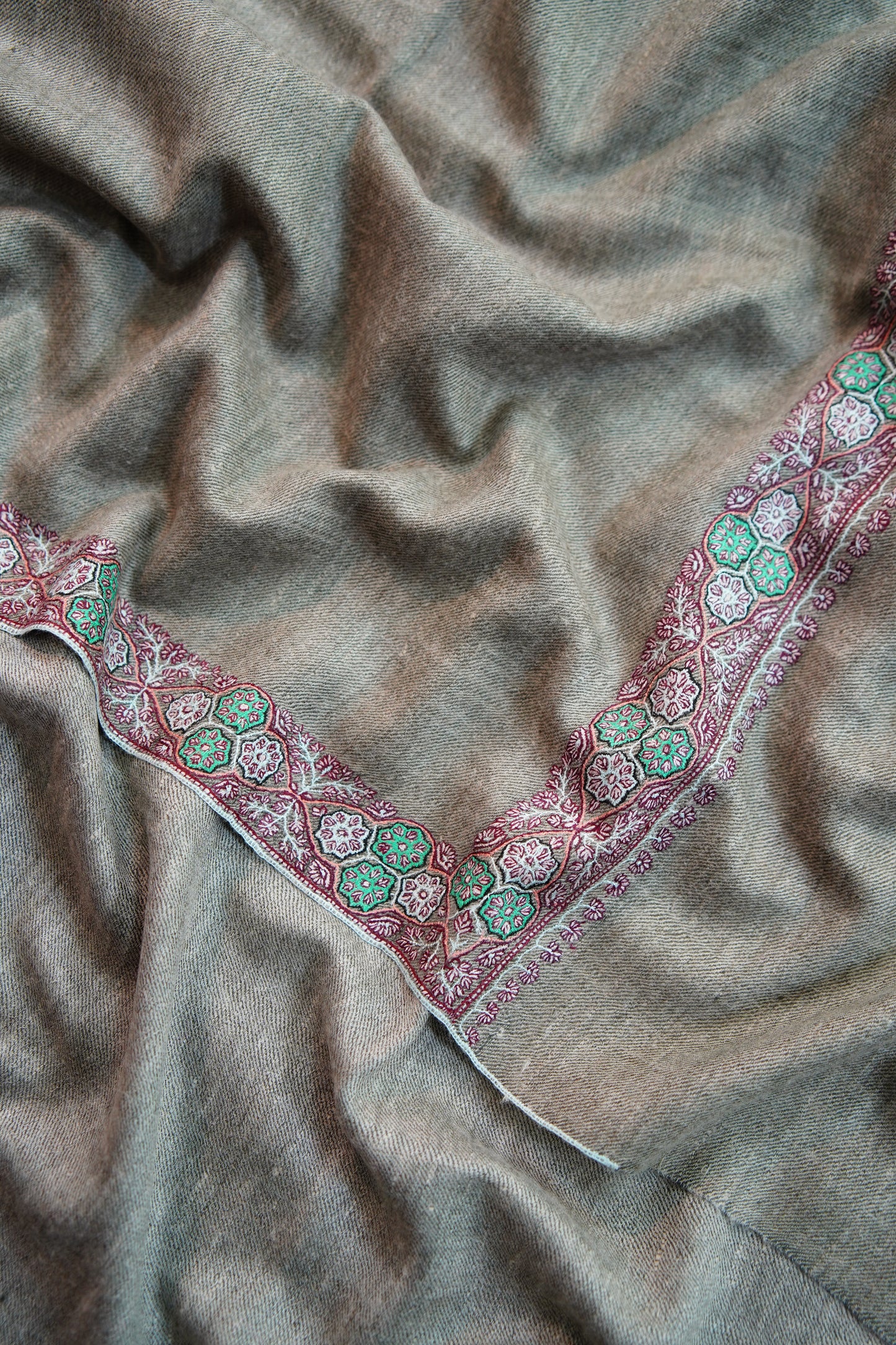 silver gray embroidery pashmina shawl 9756