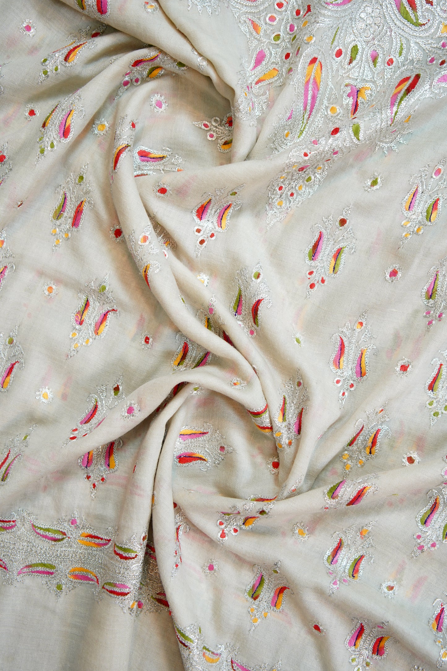 white tilla embroidery pashmina shawl 9793