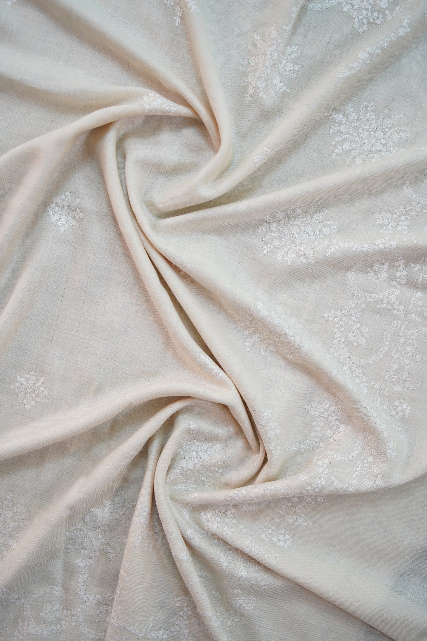 snow white GI butis embroidery pashmina shawl 9916