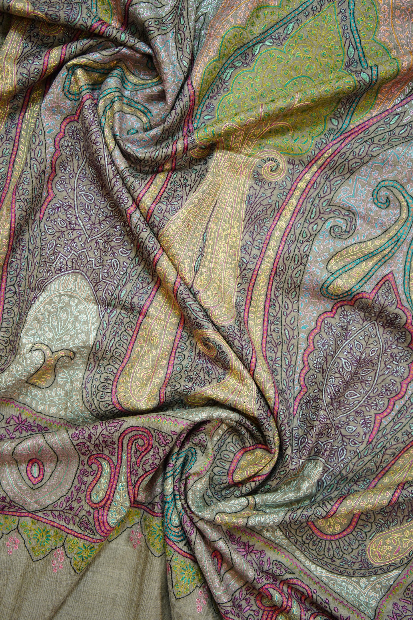 natural GI jamma embroidery pashmina shawl 9972