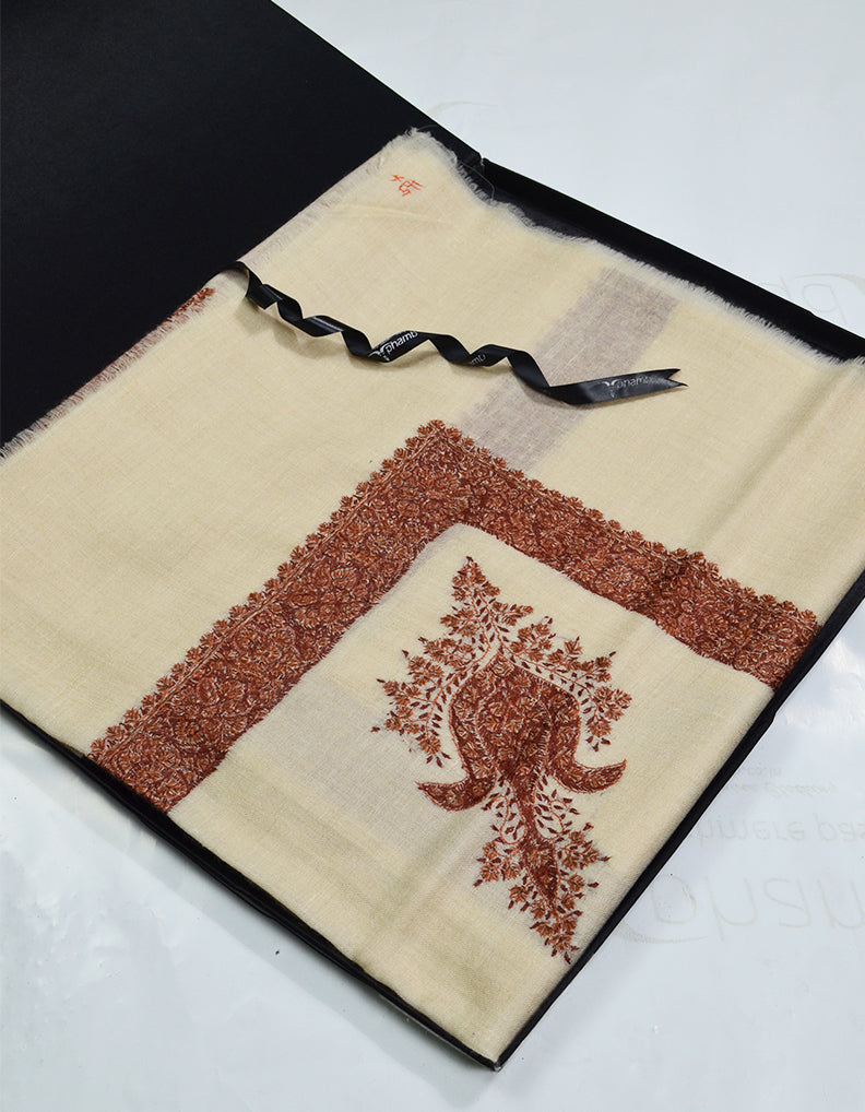 Mussar Rumaal Small Naqsha White RS00058