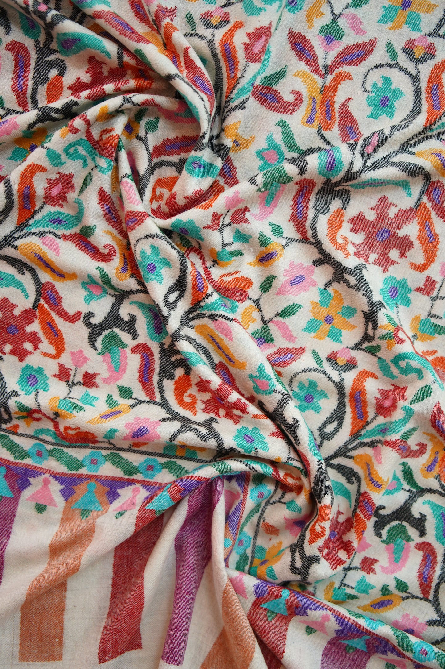 multi-coloured handspun GI kani jamma pashmina shawl 0019