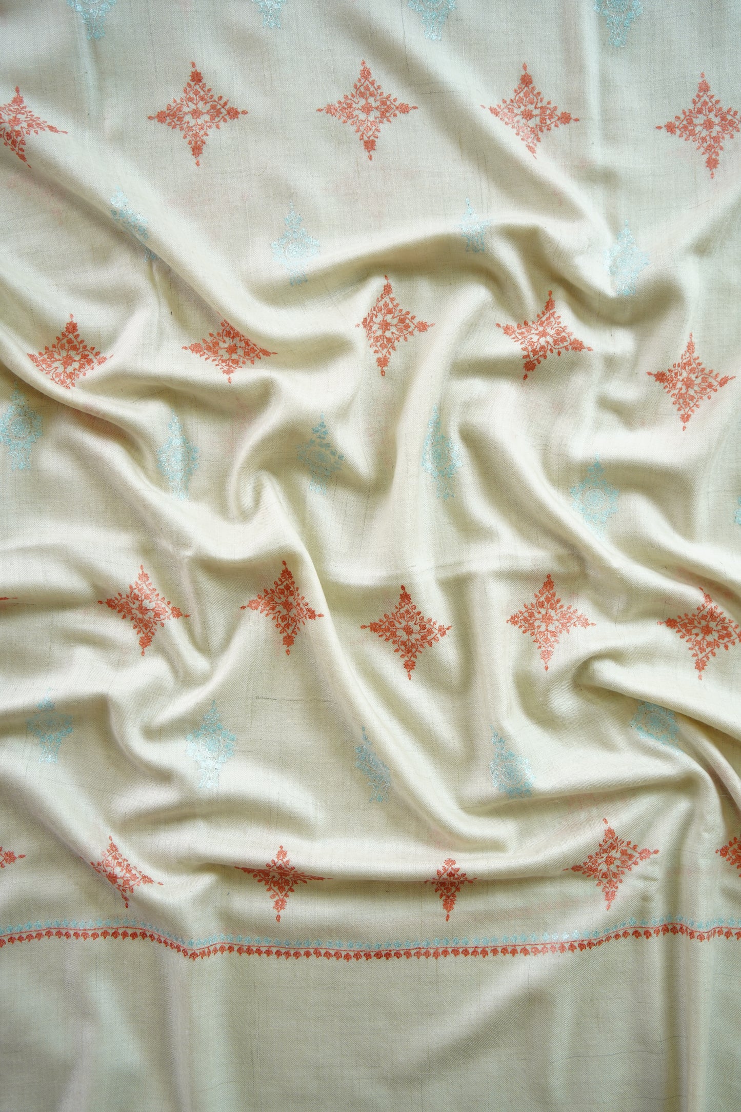 white butis GI embroidery pashmina shawl 0027