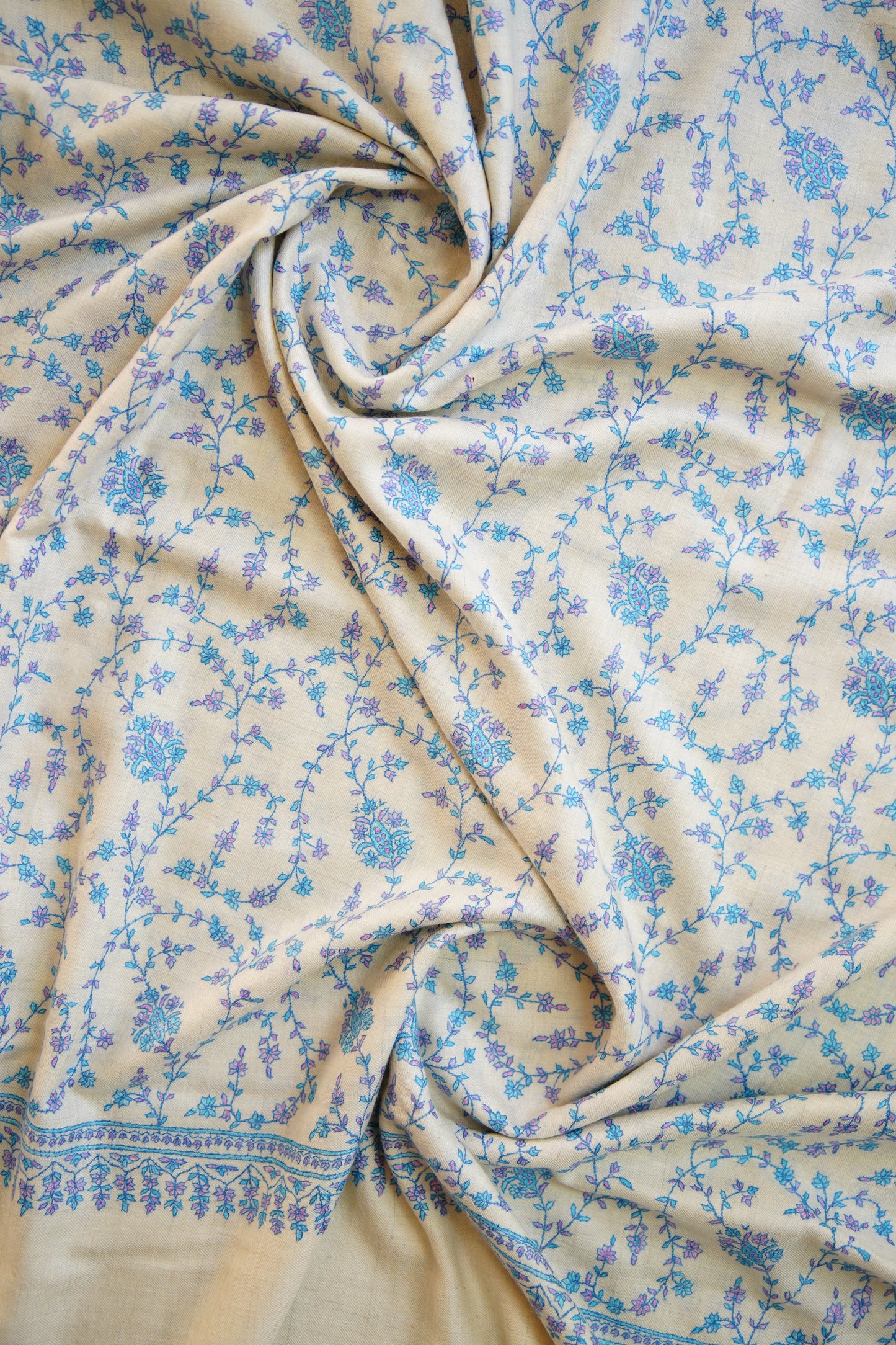 white GI jaali embroidery pashmina shawl 0033