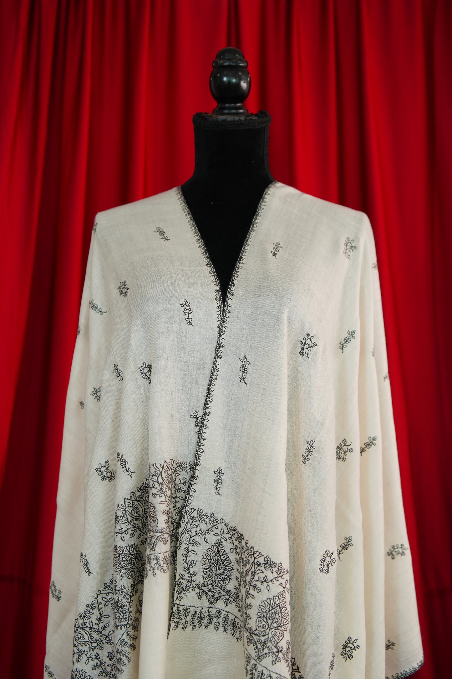 pure white GI embroidery pashmina stole 0038