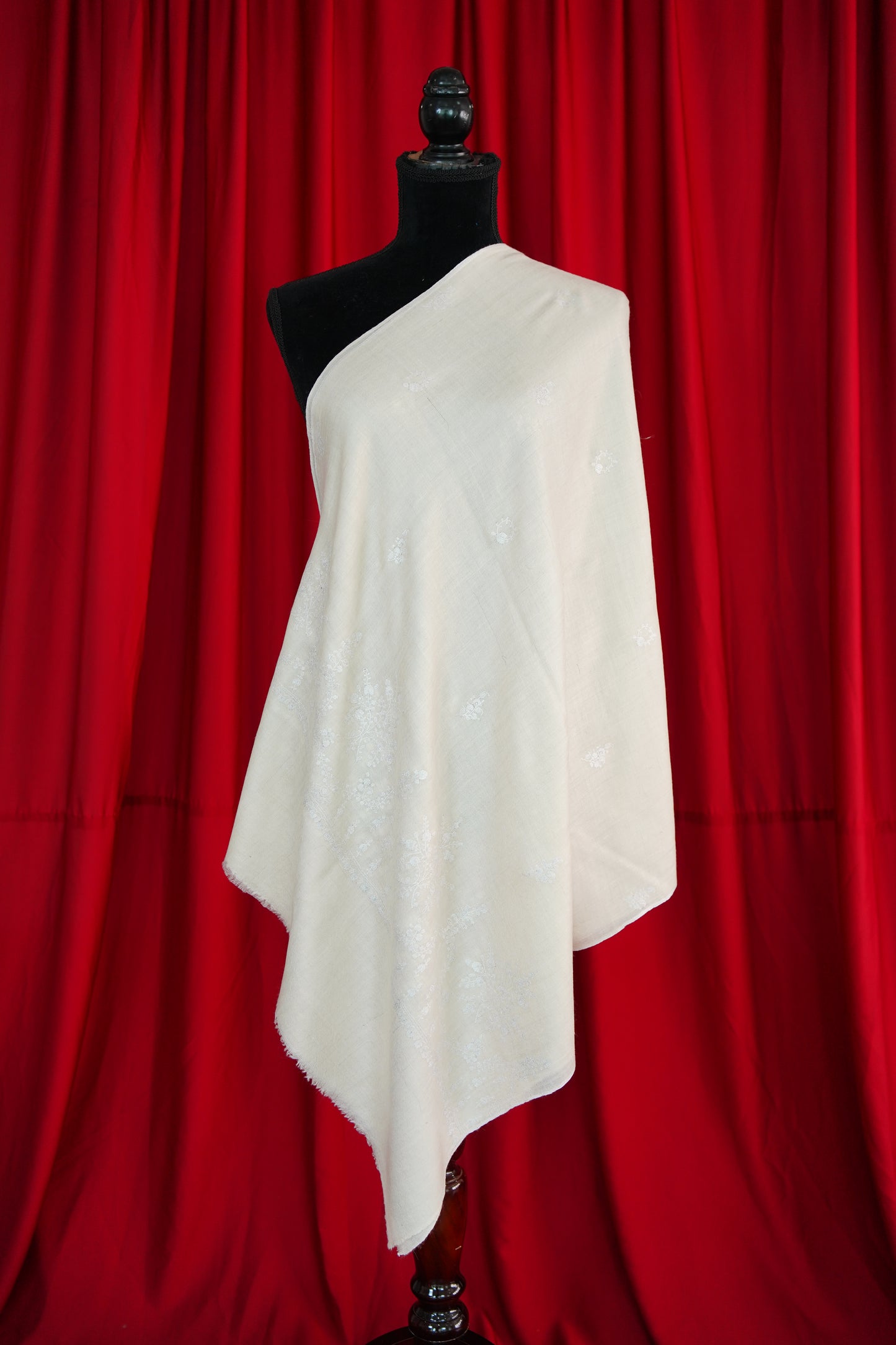 white on white GI embroidery pashmina stole 0041