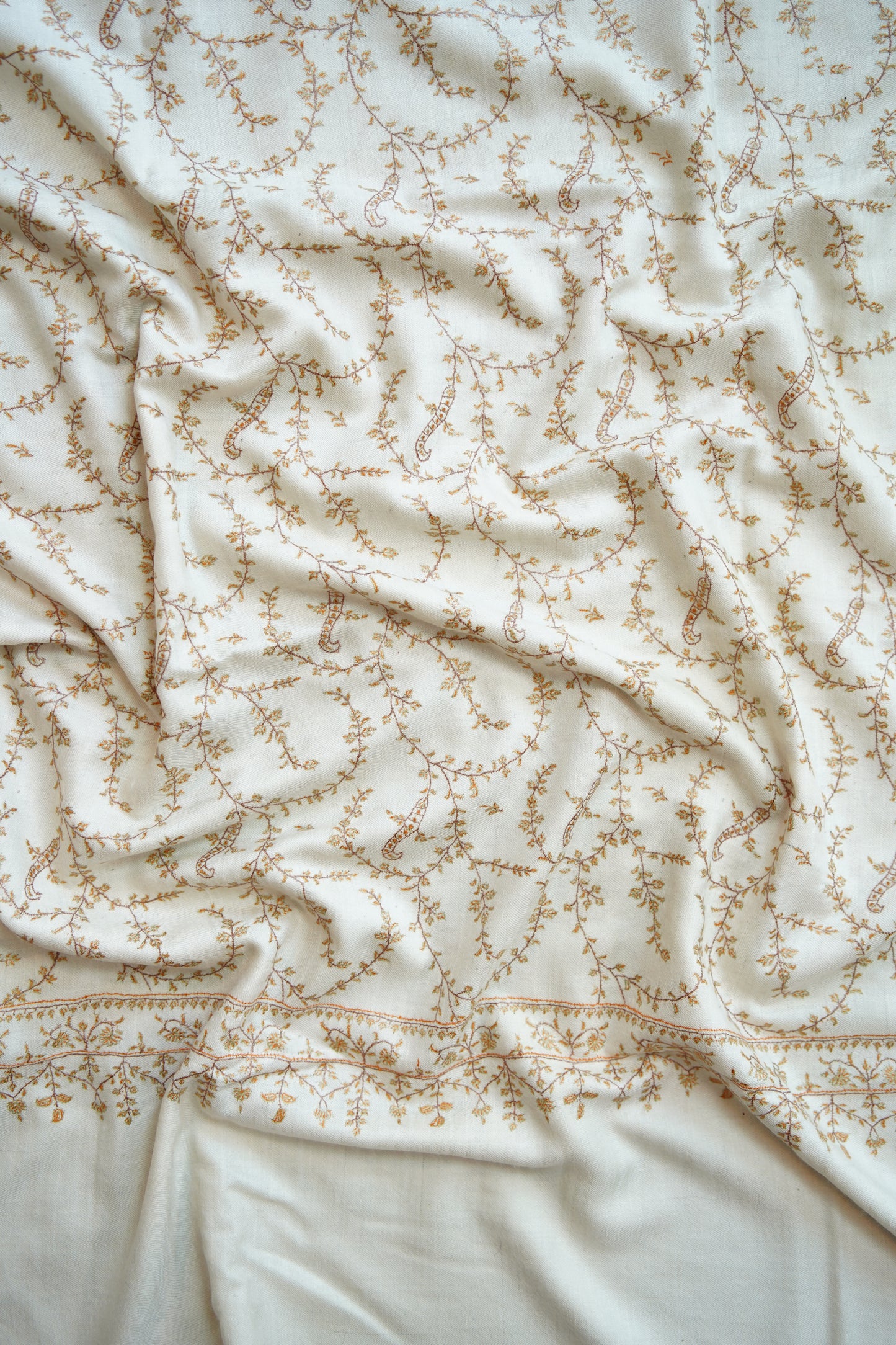 creamy white GI jaali embroidery pashmina shawl 0066