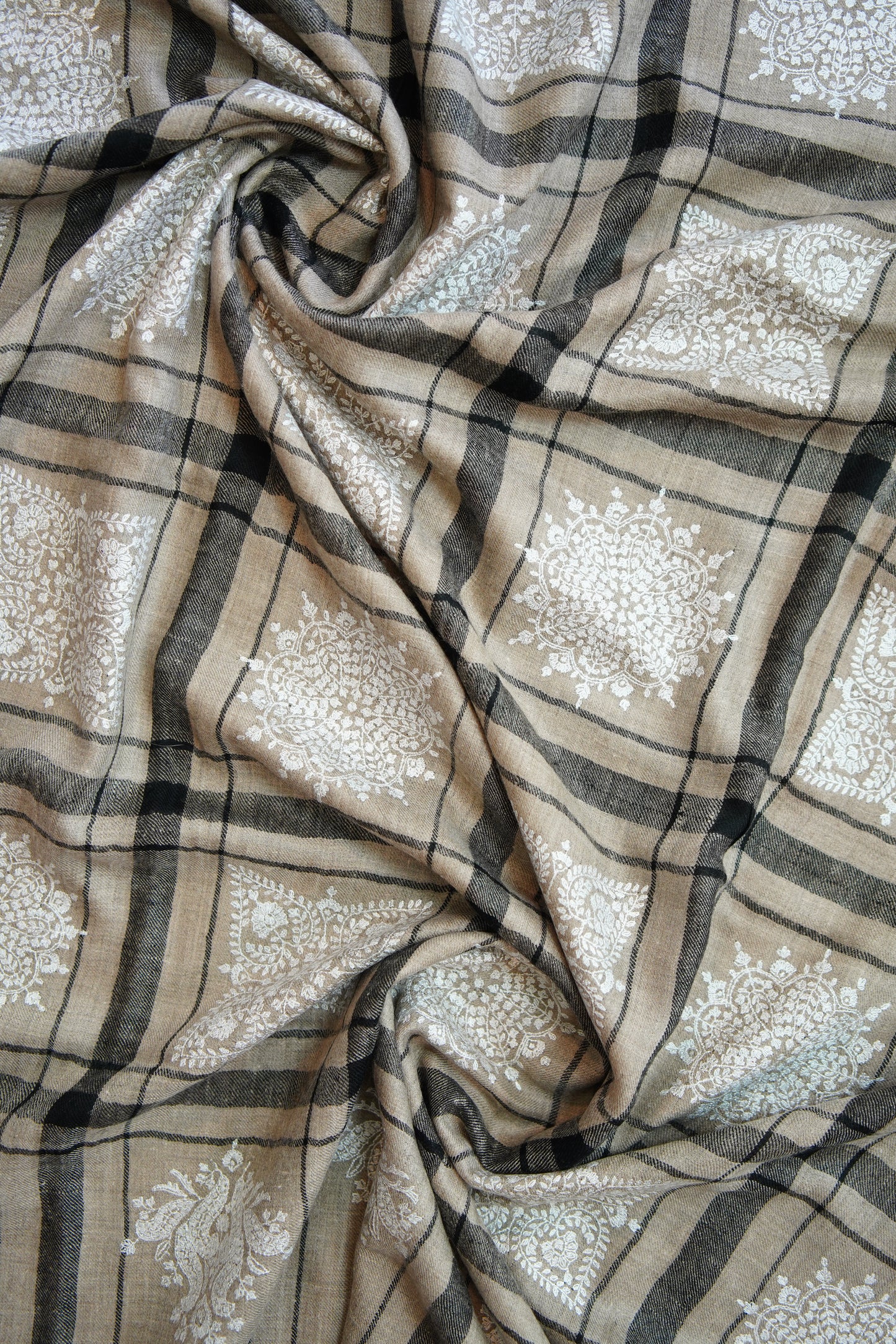 natural and black checked GI butis embroidery pashmina shawl 0070