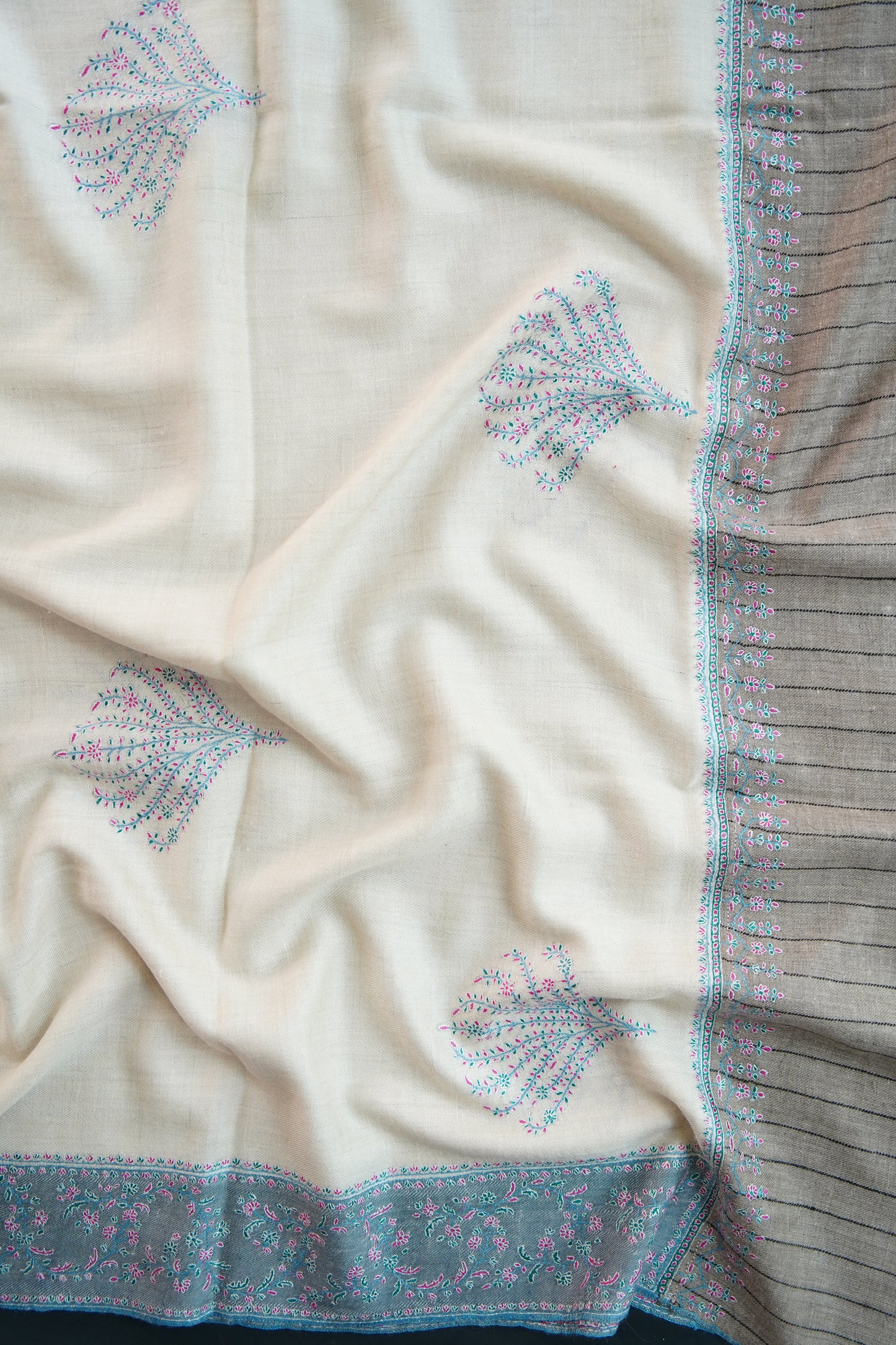 white GI embroidery pashmina shawl 0077
