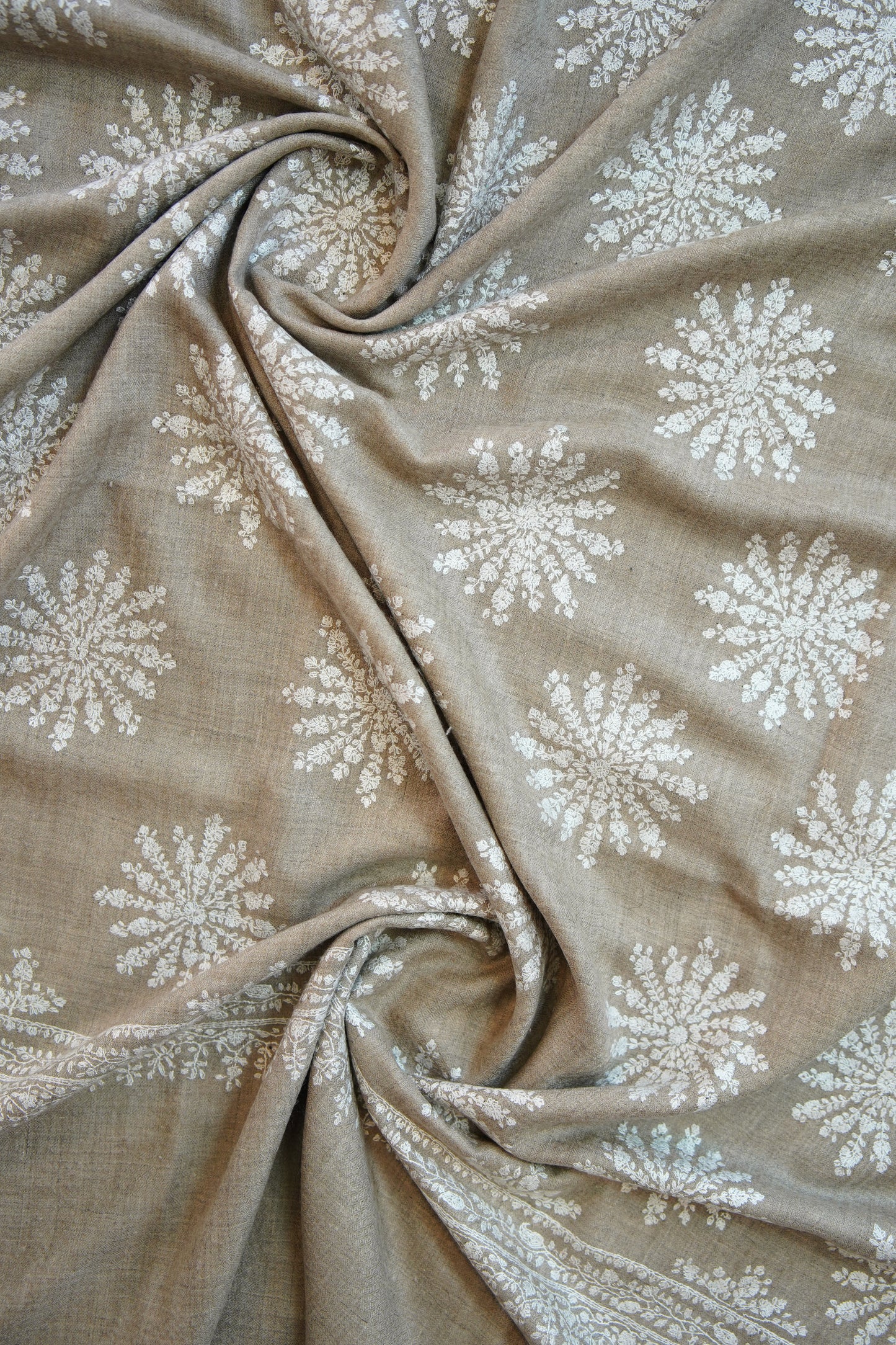 natural GI butis embroidery pashmina shawl 0085