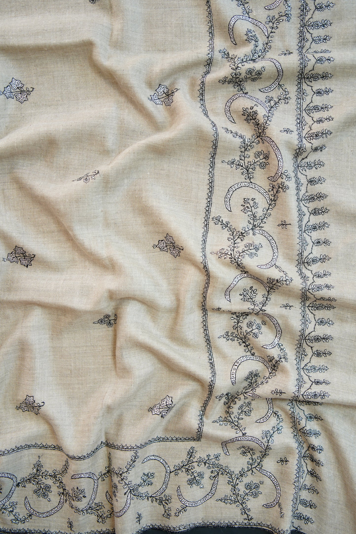 natural GI butis embroidery pashmina shawl 0088