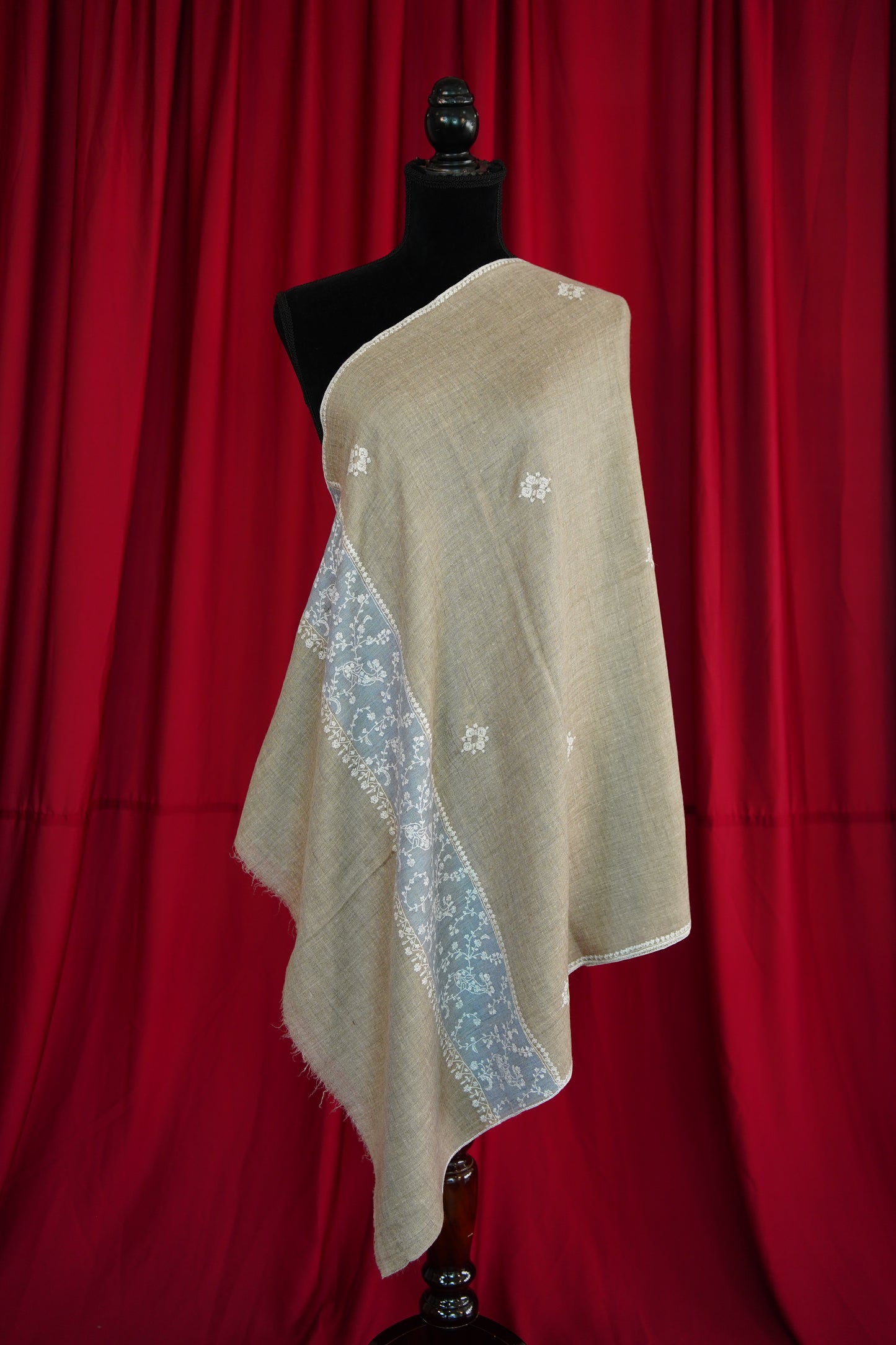 natural GI butis embroidery pashmina stole 0096