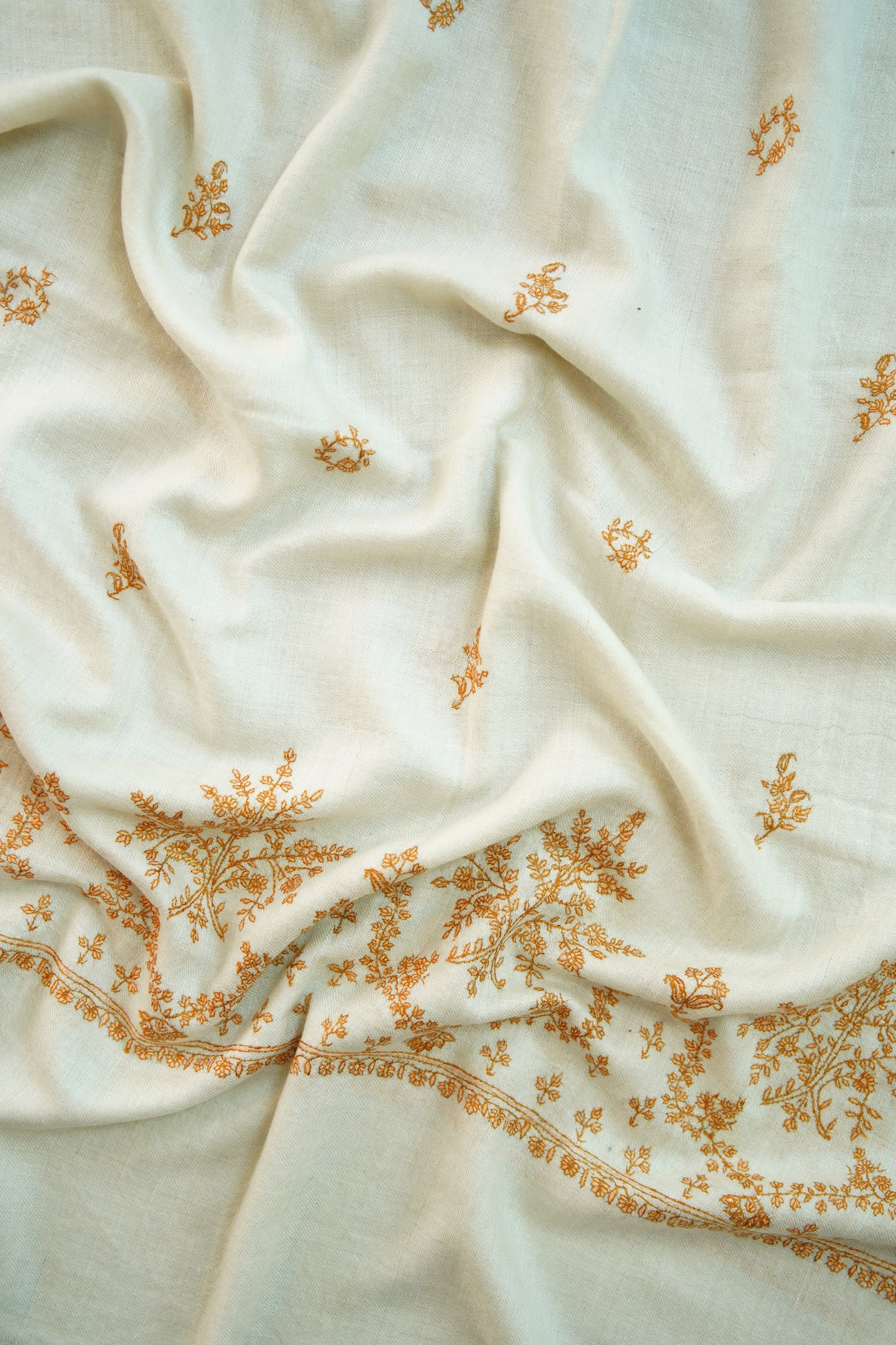 white GI butis embroidery pashmina stole 0097