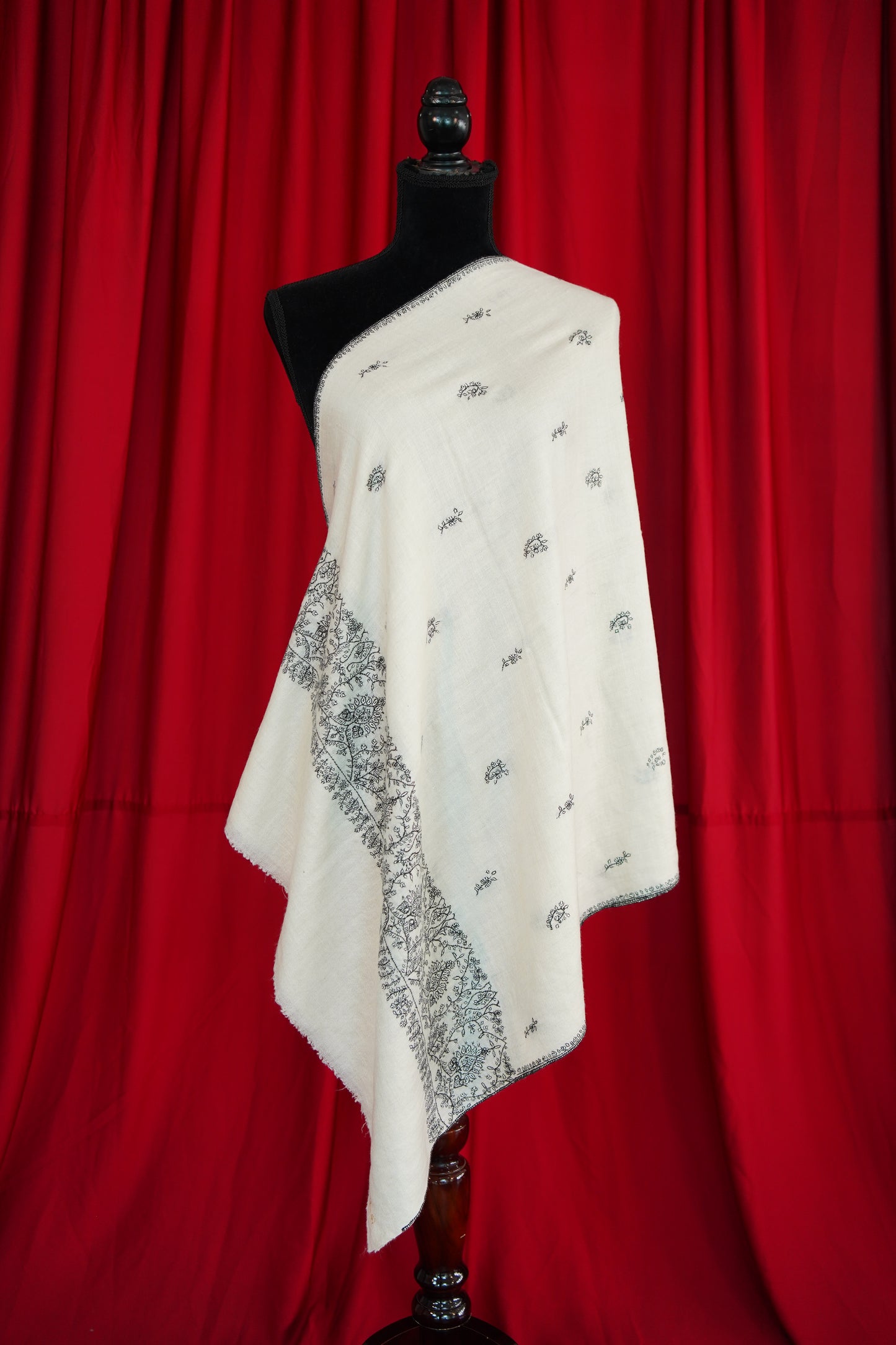 pure white GI butis embroidery pashmina stole 0100