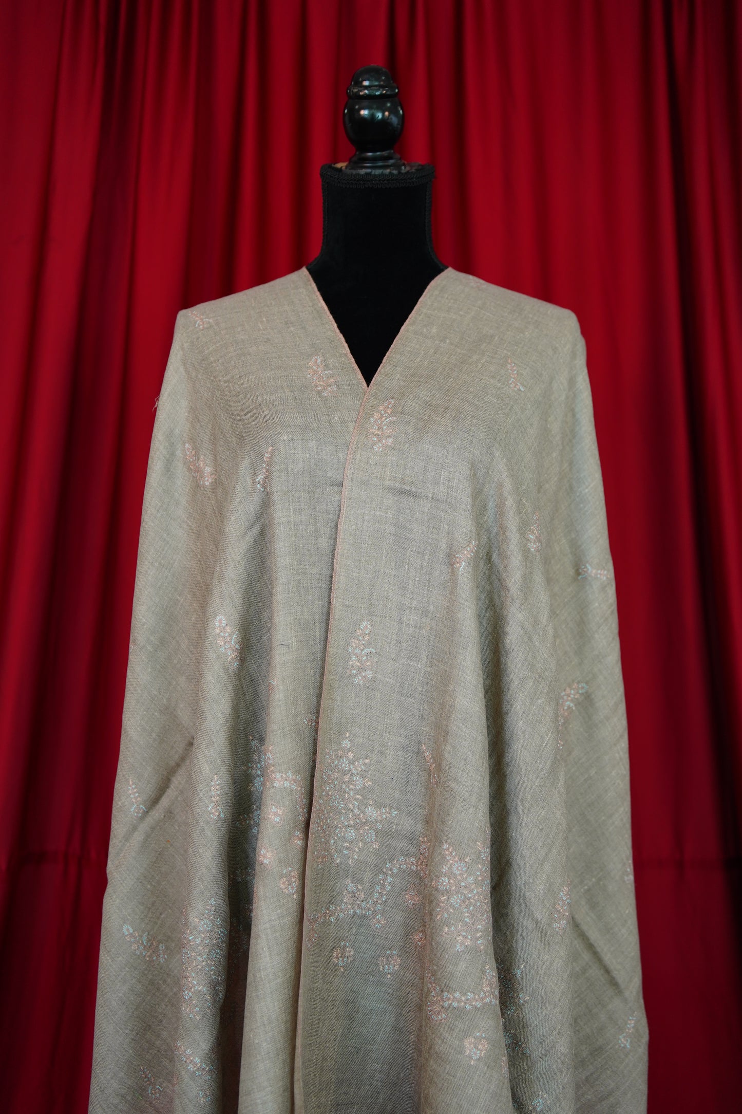 natural butis GI embroidery pashmina stole 0107
