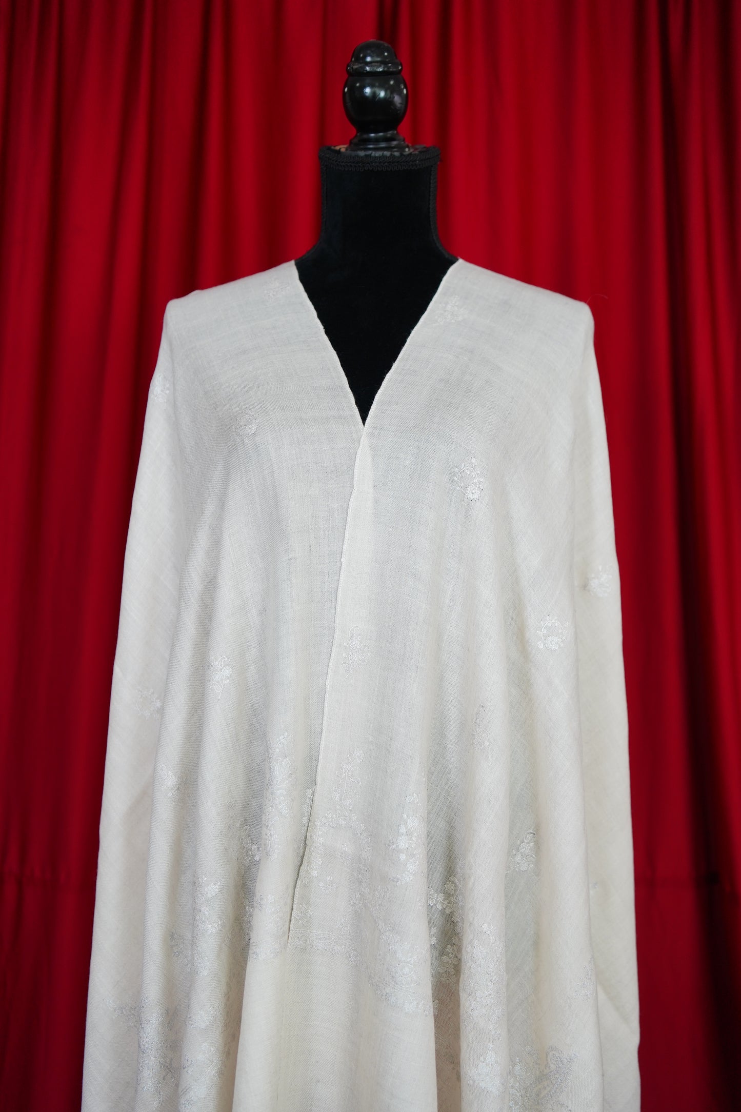 off-white GI embroidery pashmina stole 0108
