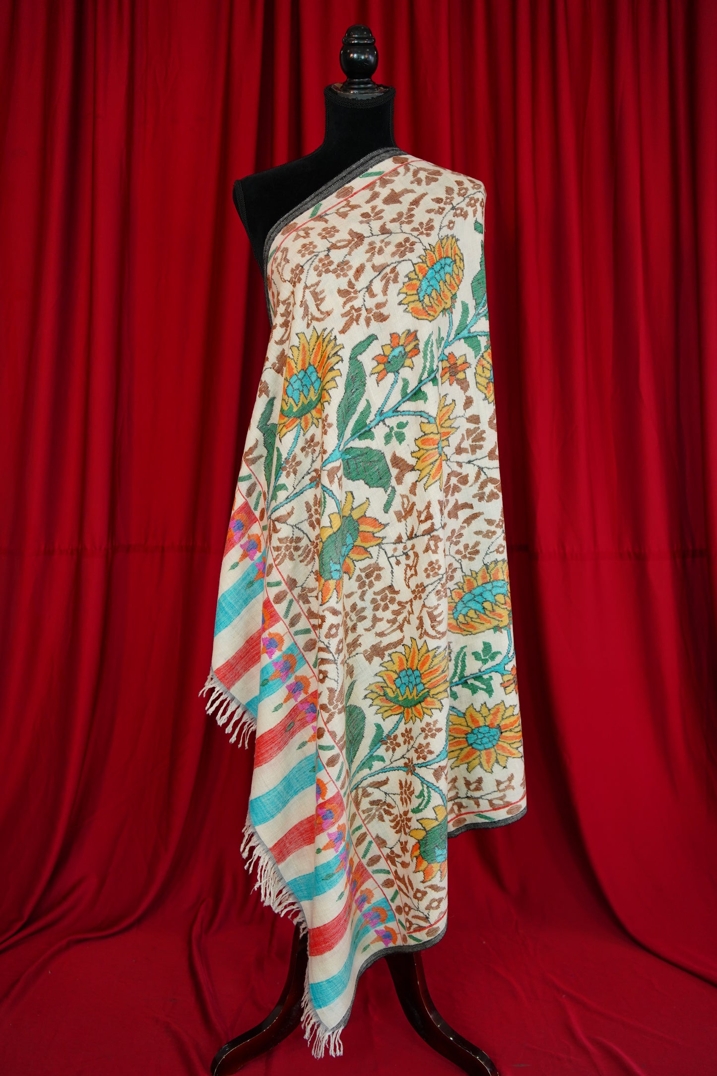 white sunflowers GI kani jamma pashmina shawl 0124