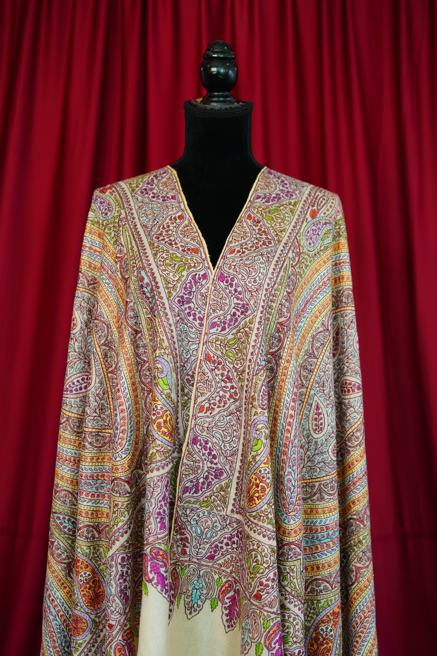 creamy white GI jamma embroidery pashmina shawl 0129