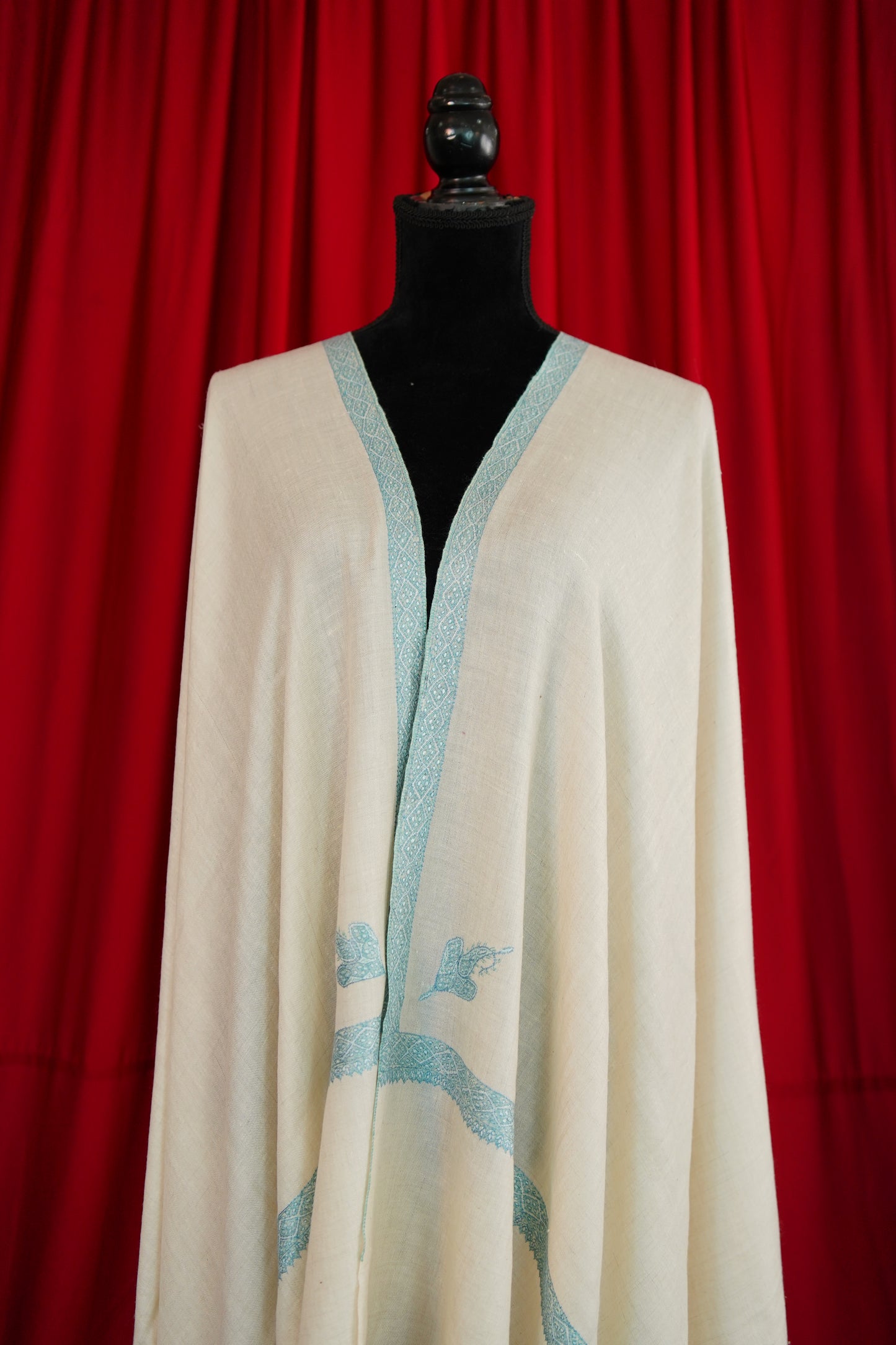 white GI embroidery pashmina shawl 0137