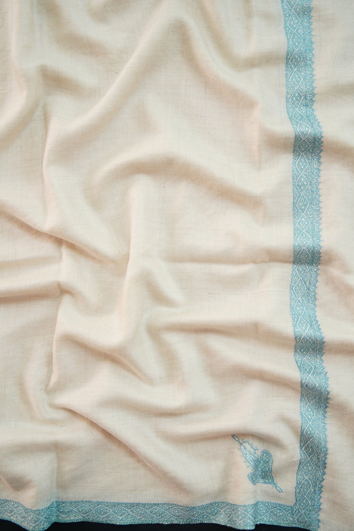 white GI embroidery pashmina shawl 0137