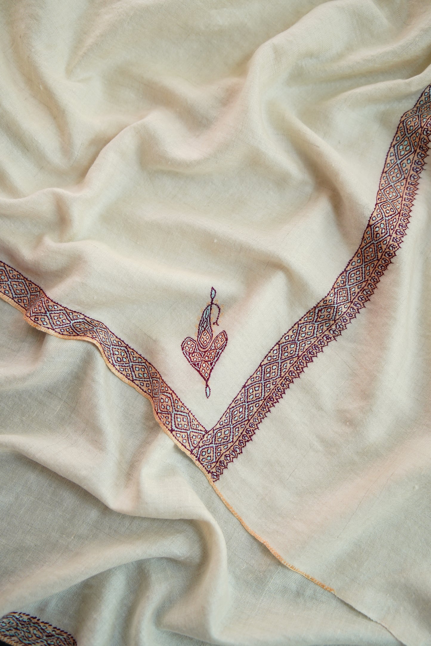 off-white GI embroidery pashmina shawl 0140
