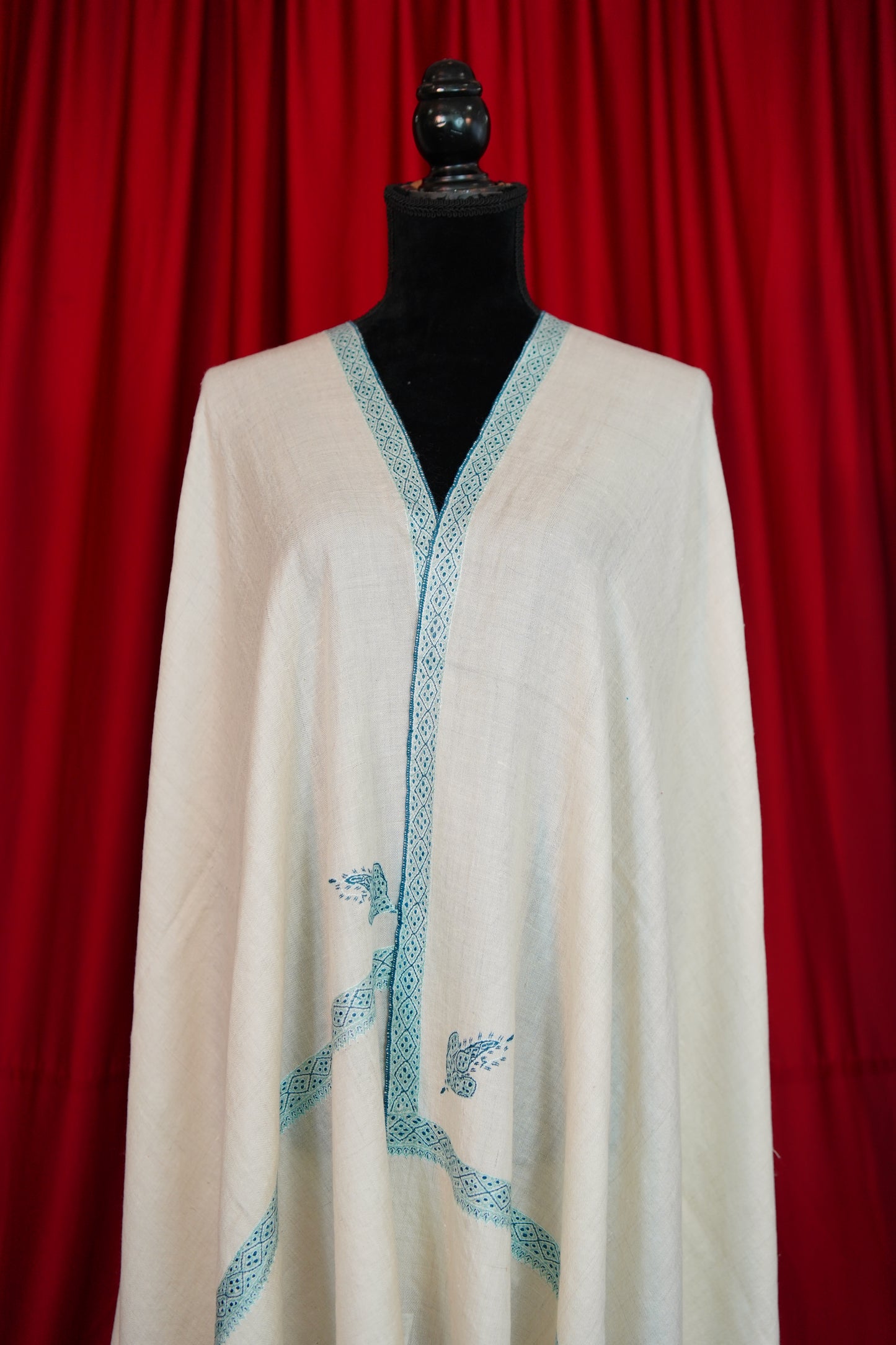 pure white GI embroidery pashmina shawl 0143
