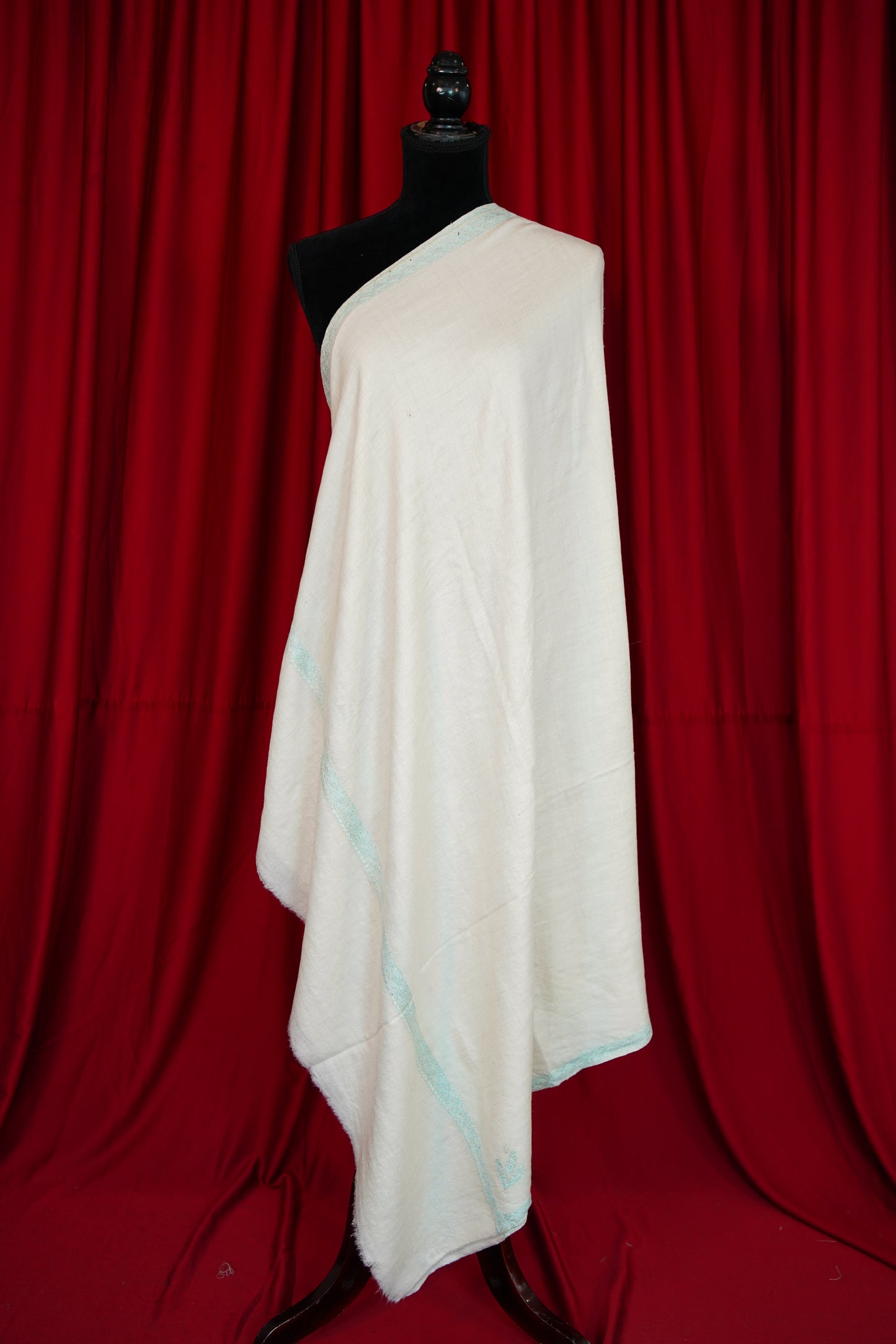 white GI embroidery pashmina shawl 0147