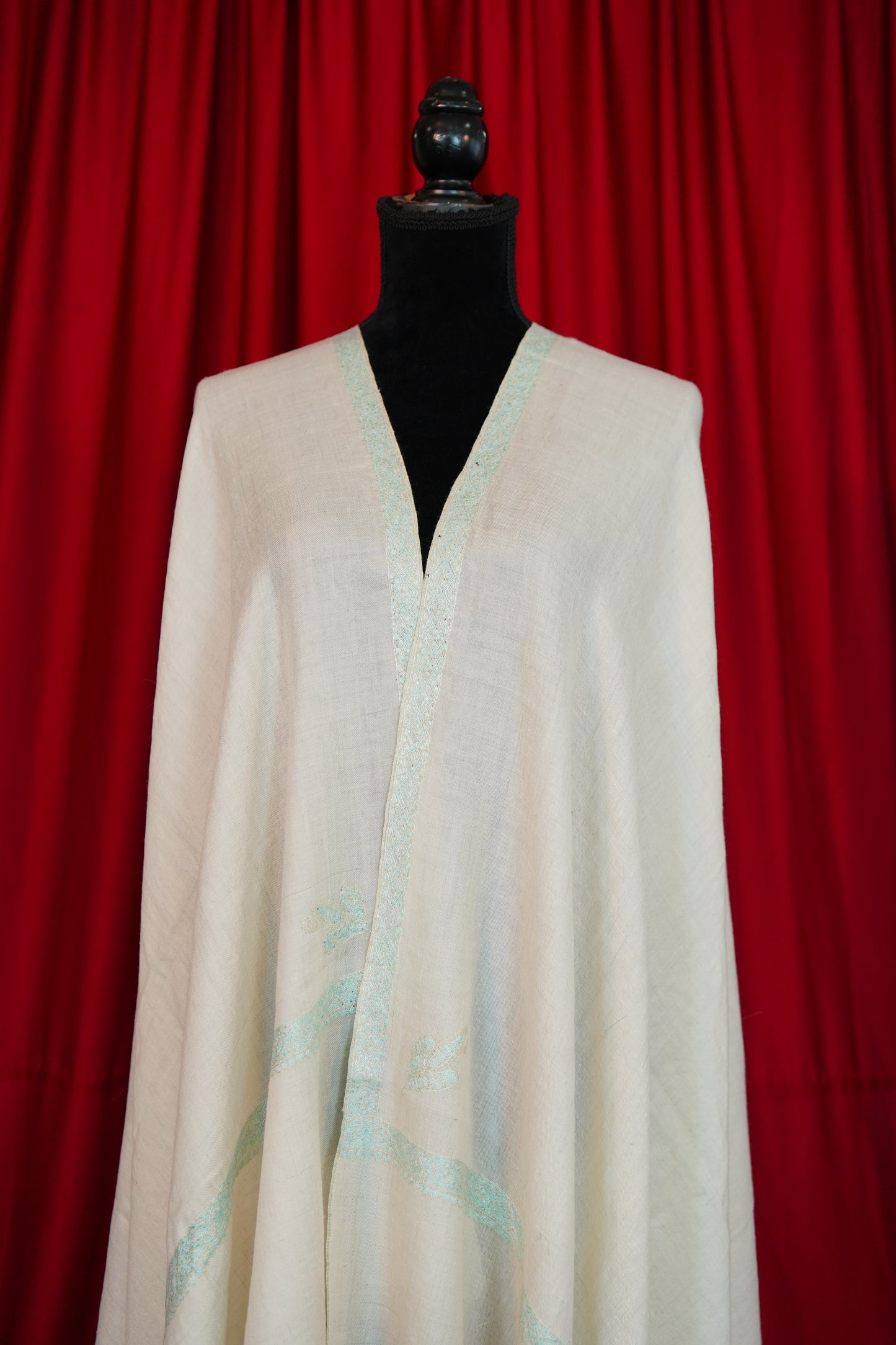 white GI embroidery pashmina shawl 0147