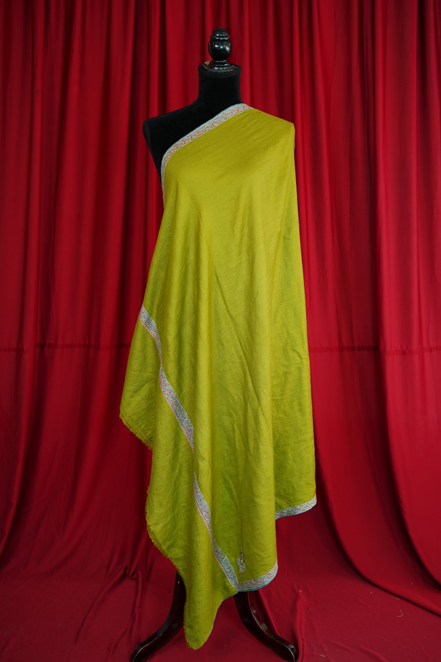 lime kelly green GI embroidery pashmina shawl 0154